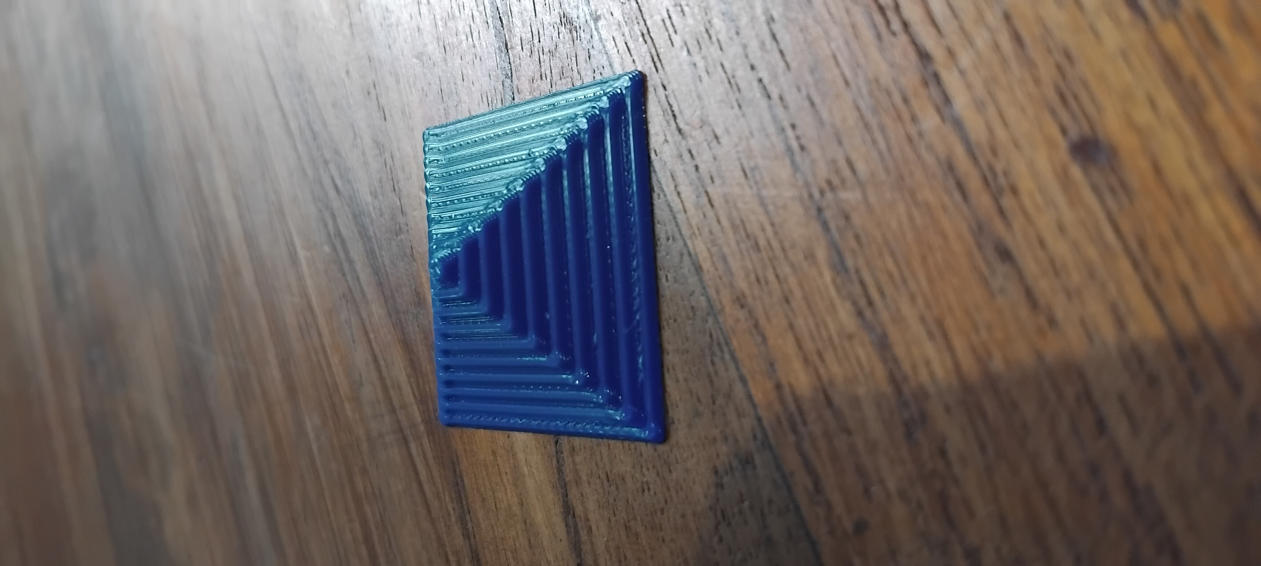 PYRAMIDE