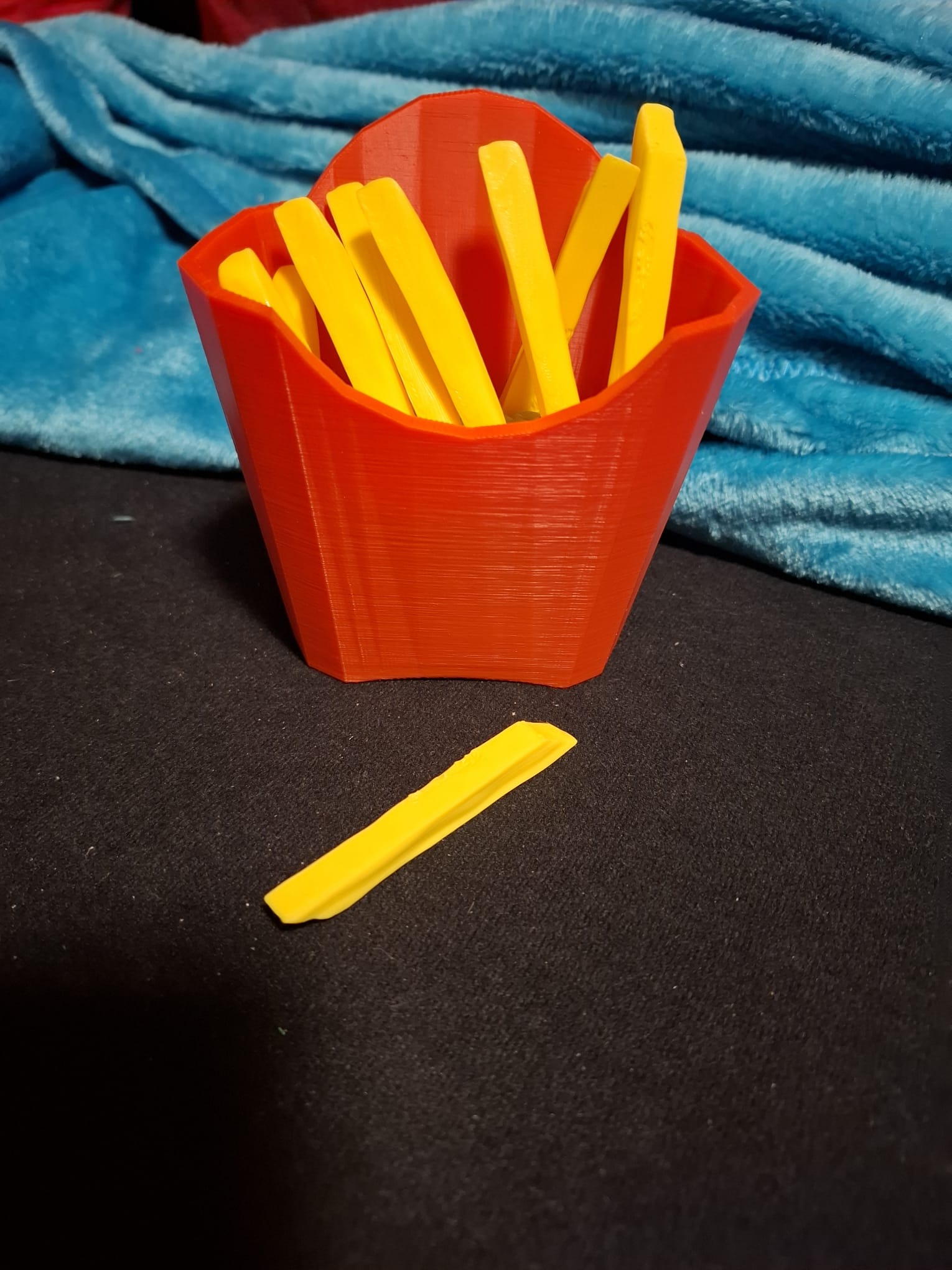 Hranolky v košíku - French fries for toy Kitchen