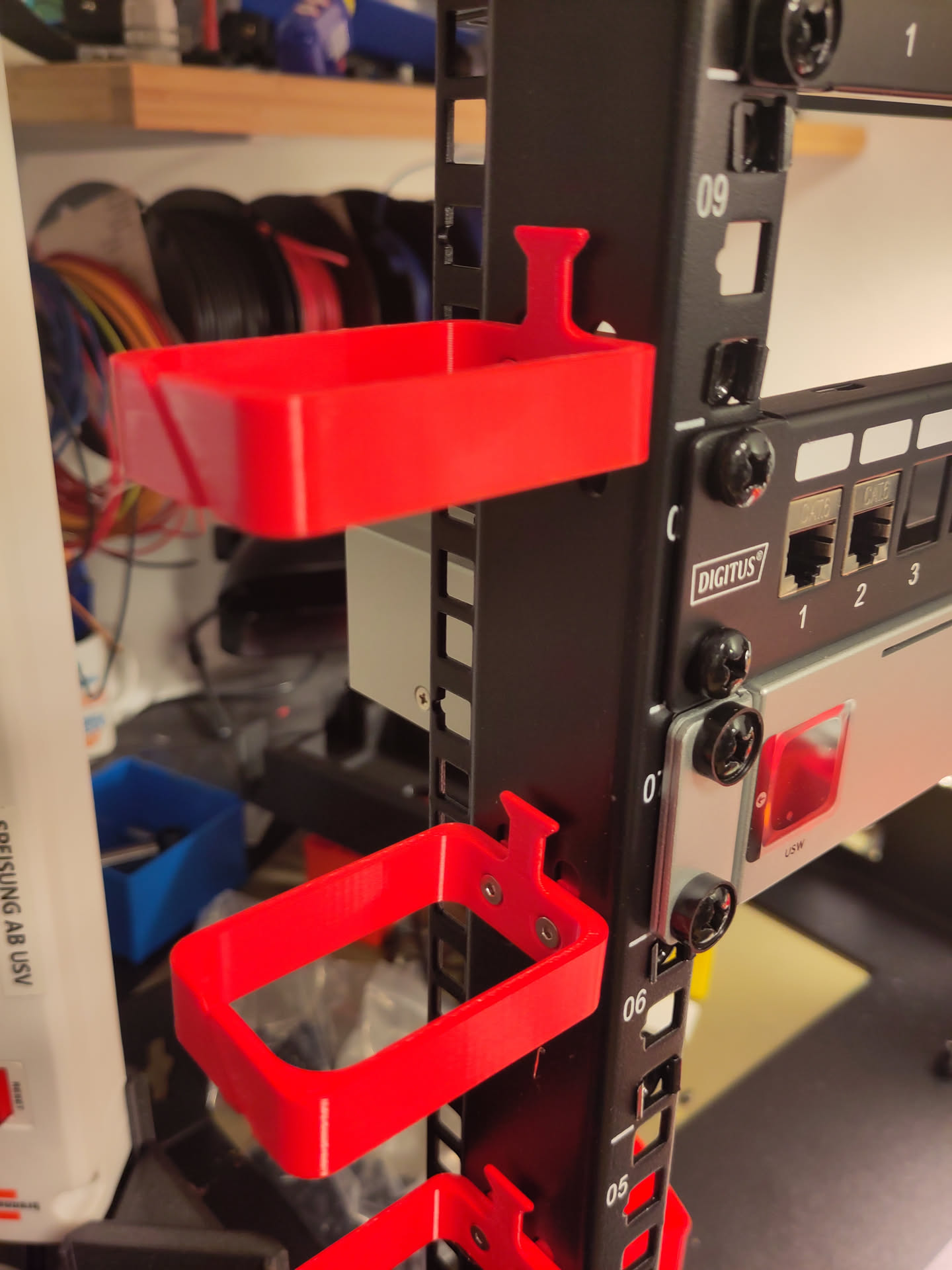 Cable organizer 19" Rack (StarTech 12u Wall Mount)