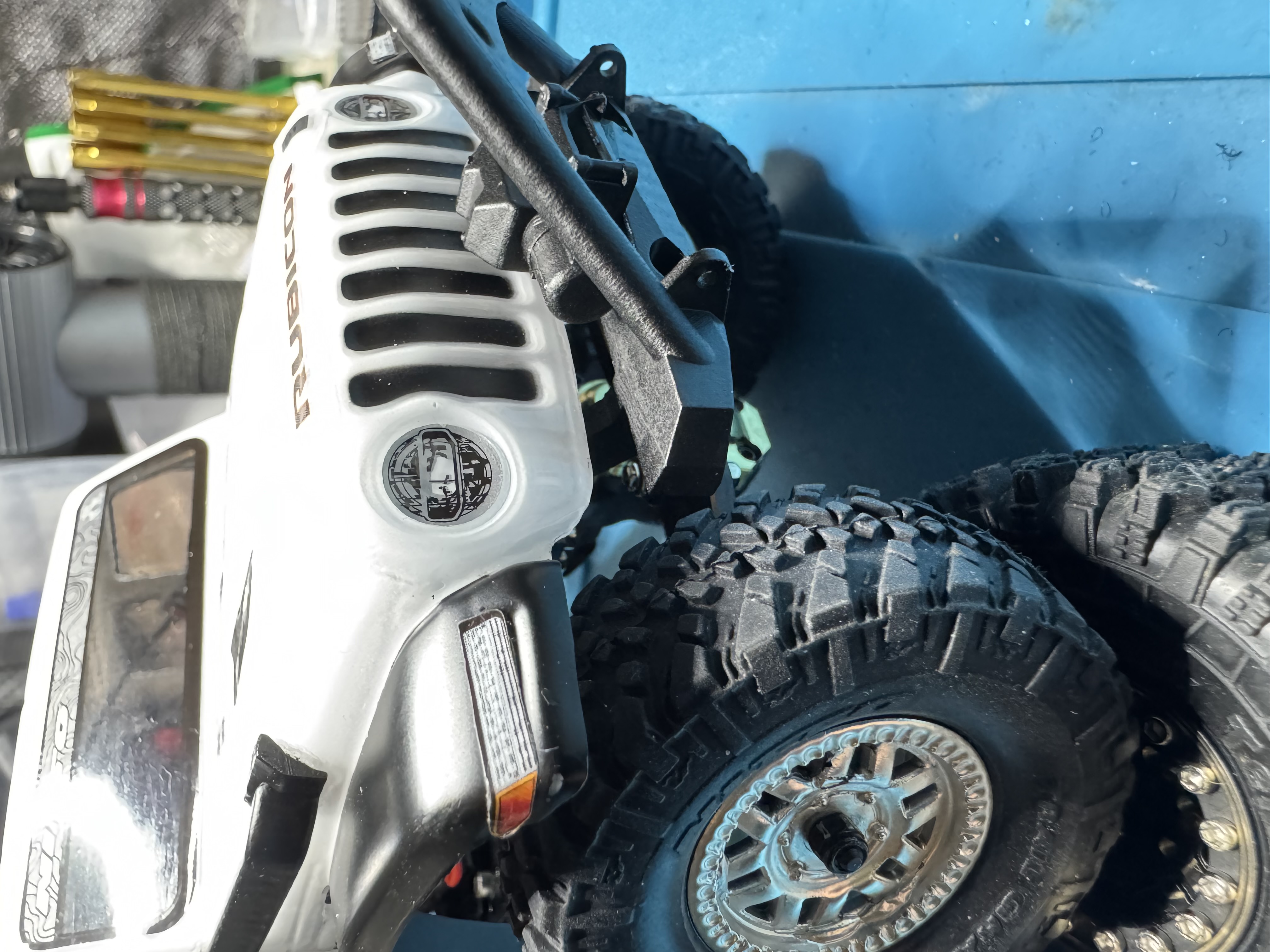 SCX24 Gladiator bumper with winch and stinger