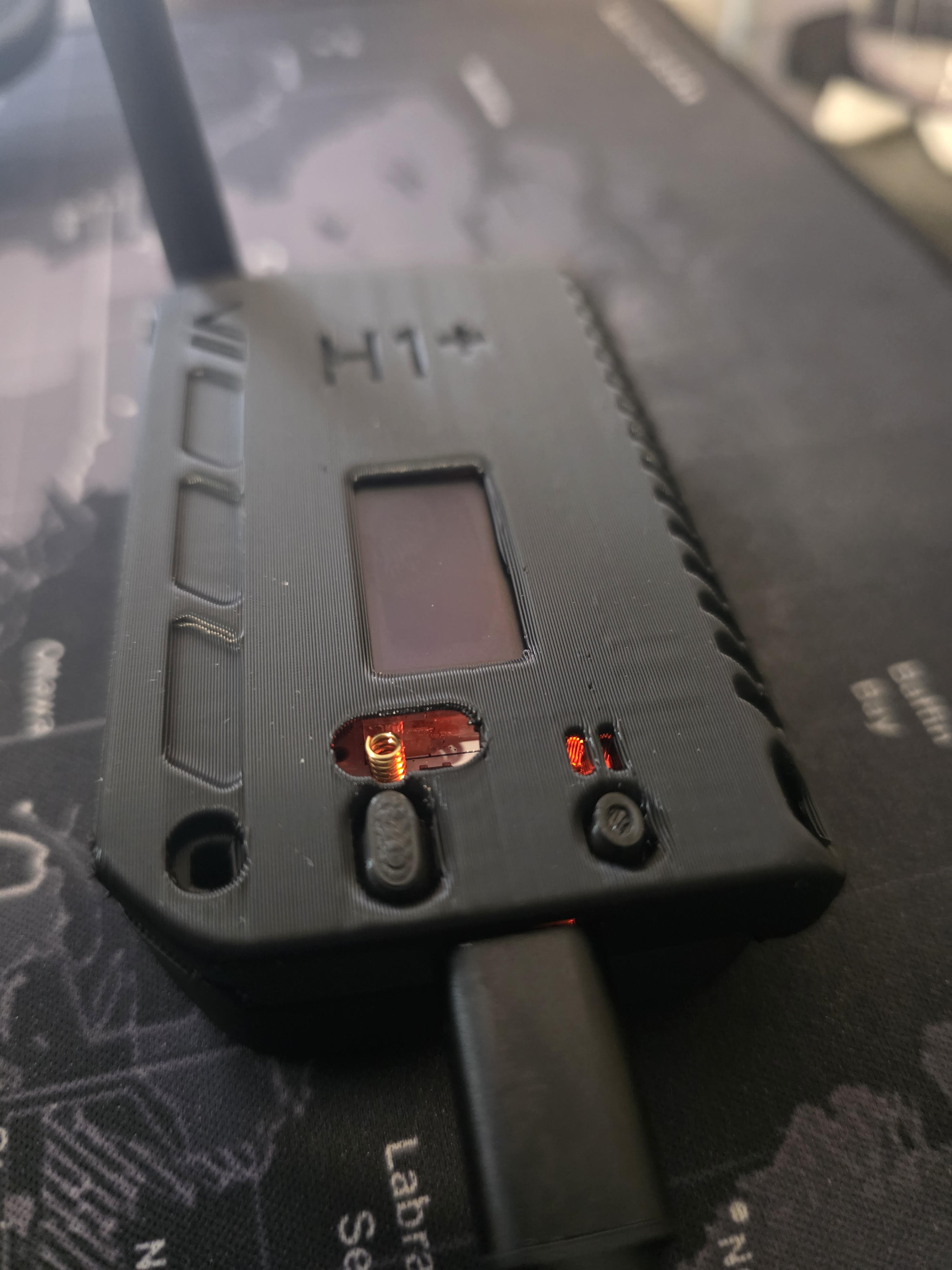 New buttons for H1+ - Enhanced H1 Case for Heltec V3/Heltec V4 by muzi.work running Meshtastic