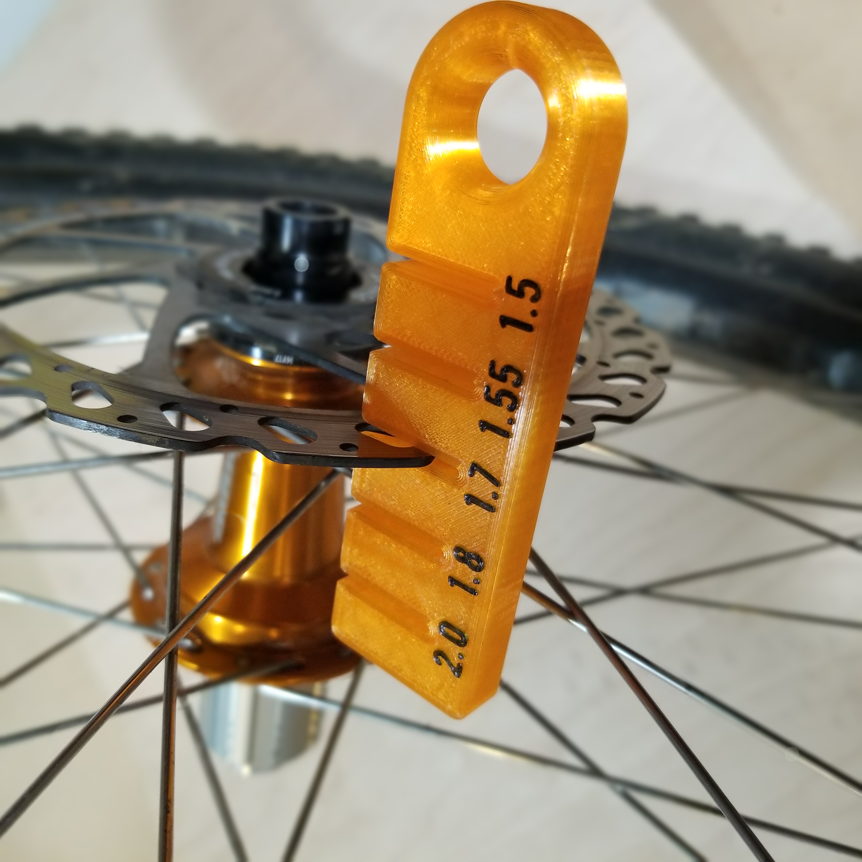 brake rotor wear indicator gauge