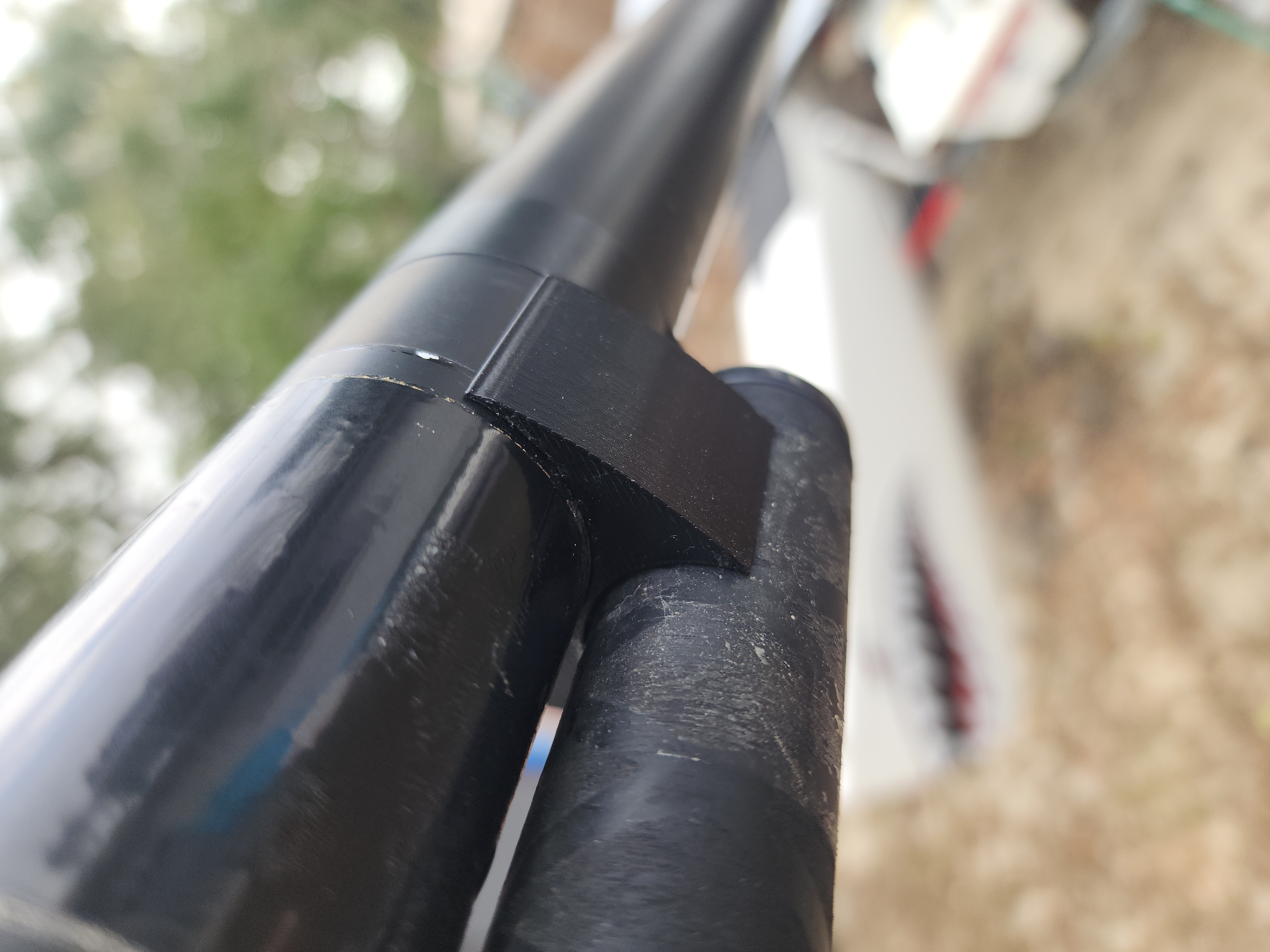 Spinnaker Pole selfie stick saddle
