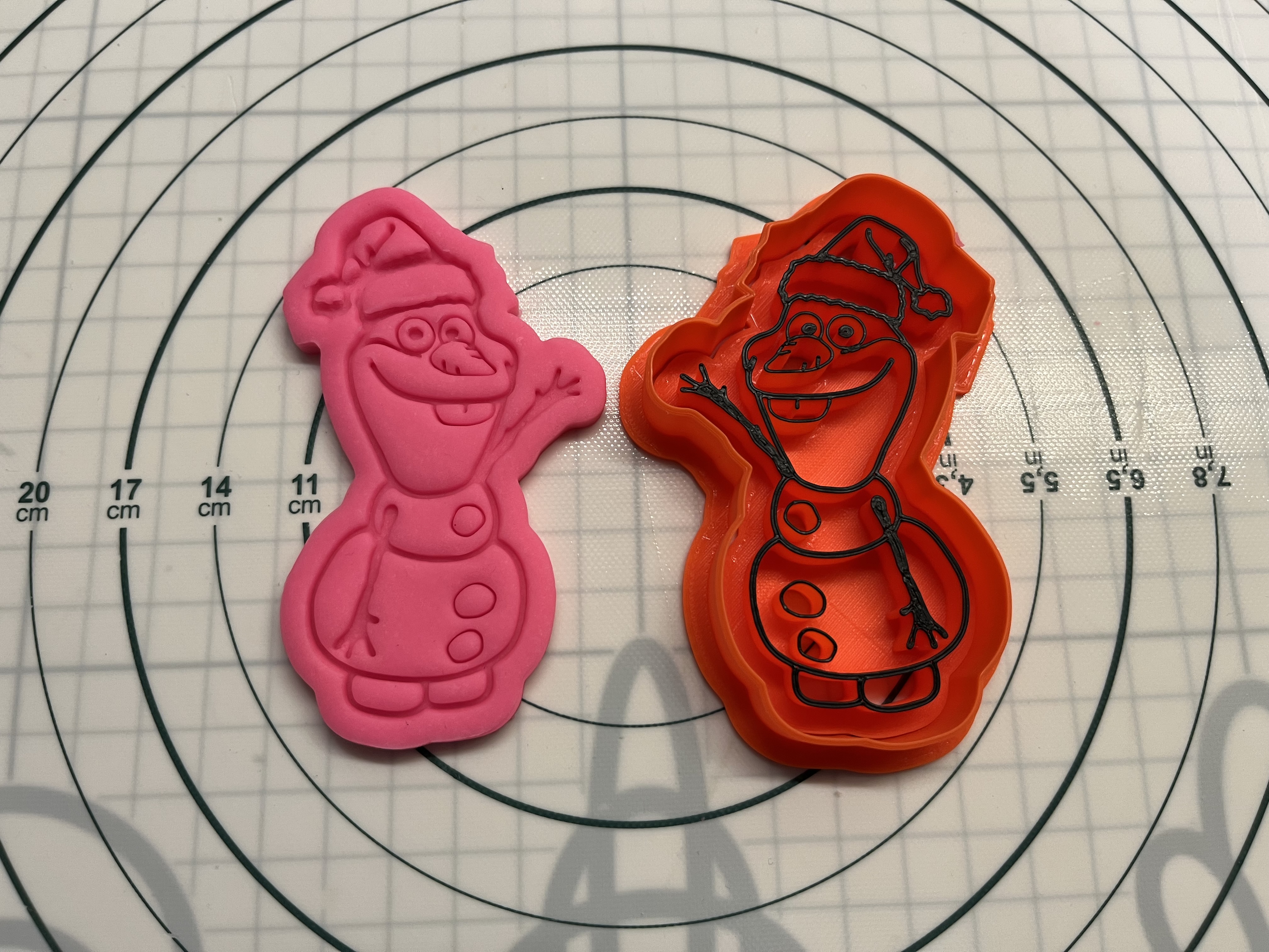Olaf cookie cutter 2
