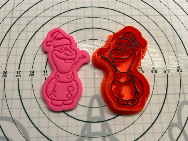 Olaf cookie cutter 2