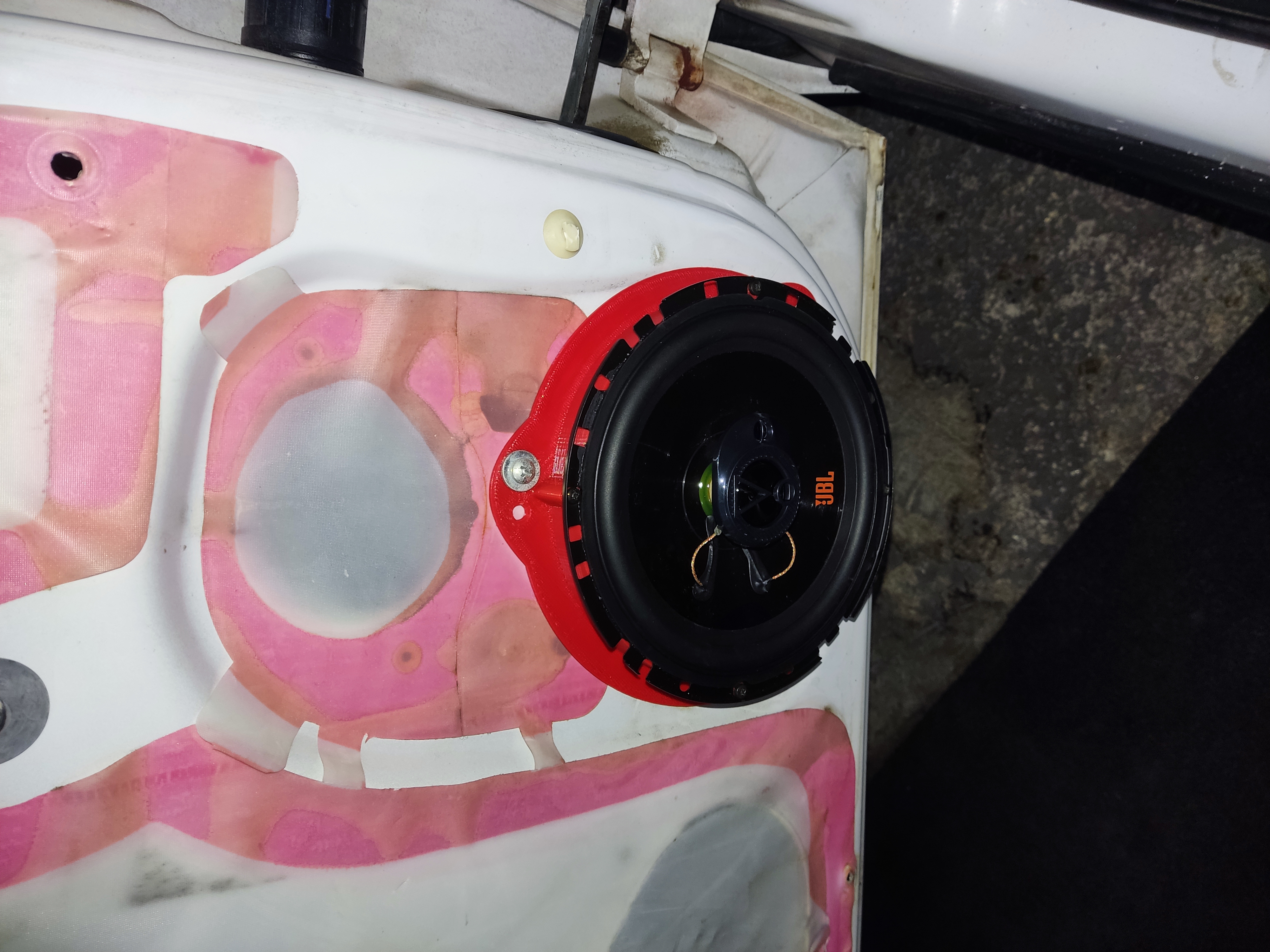 GM/Opel Vectra B - Front Door - Adapter for loudspeakers