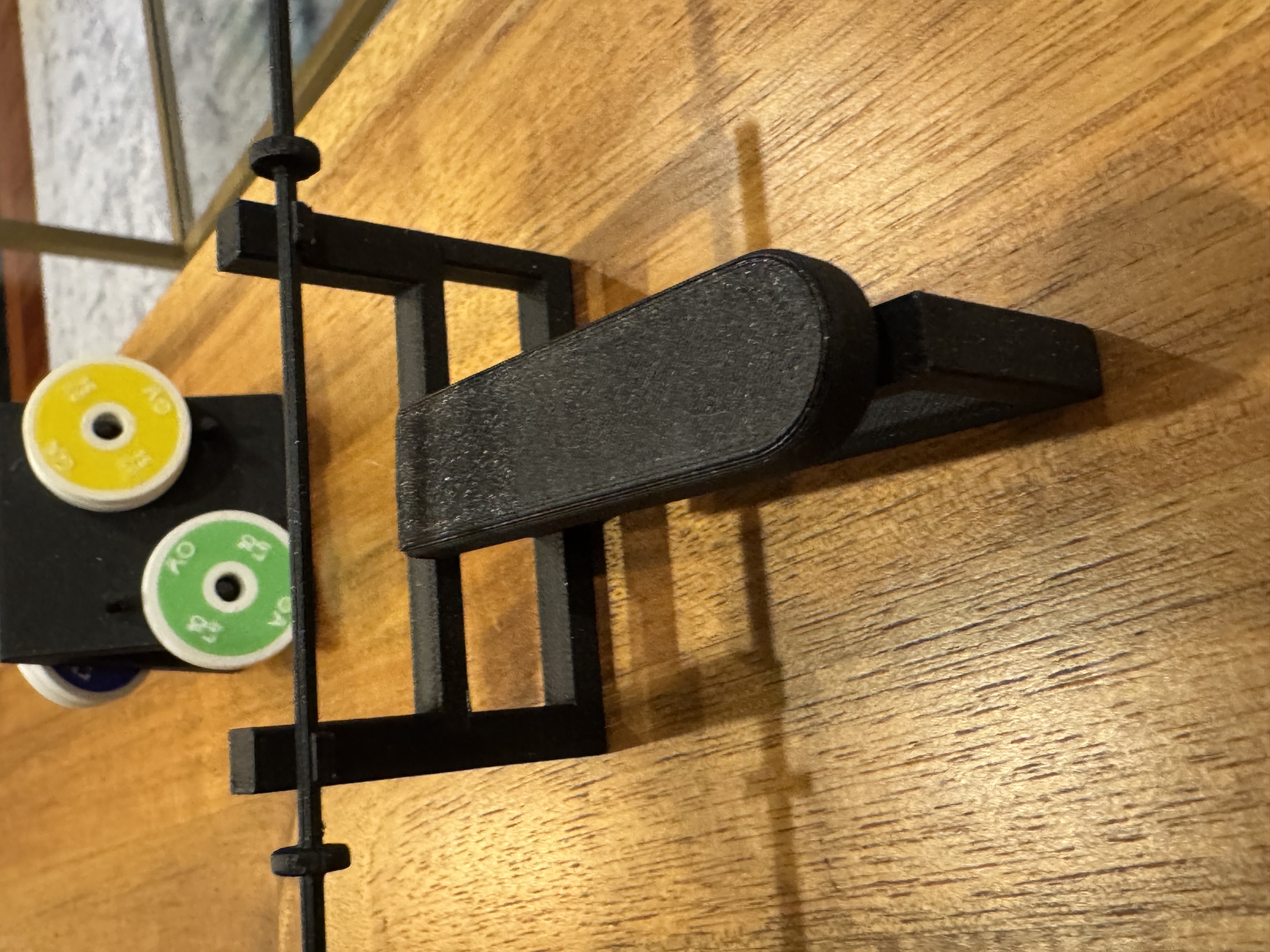 Miniatura 6 do modelo 3D Miniature Bench Press
