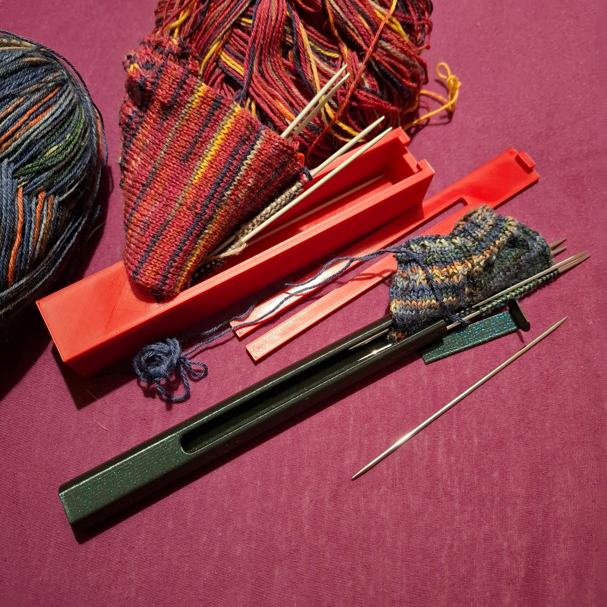 Needle-garage for double sided needles (Nadelspiel, Nadelgarage) for knitting
