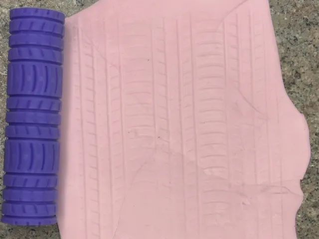 Tire Track Pattern Roller