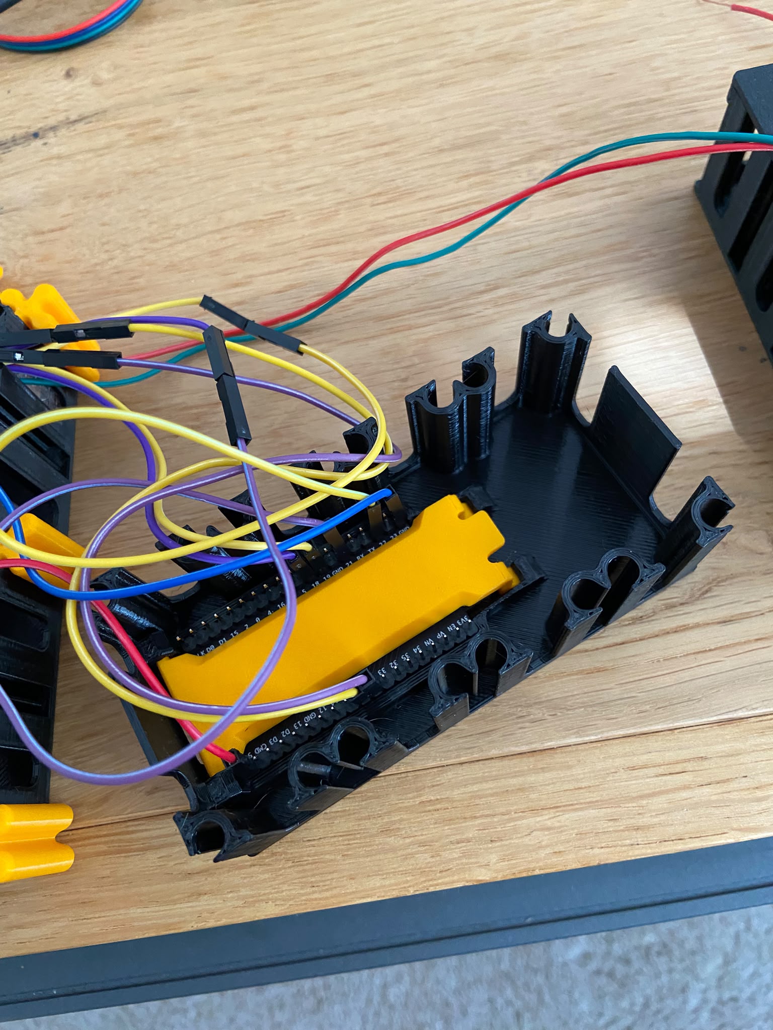 MakerDock -> Stackable DIY Development Platform | Modular ESP32 Electronics Mounting System — thumbnail 5