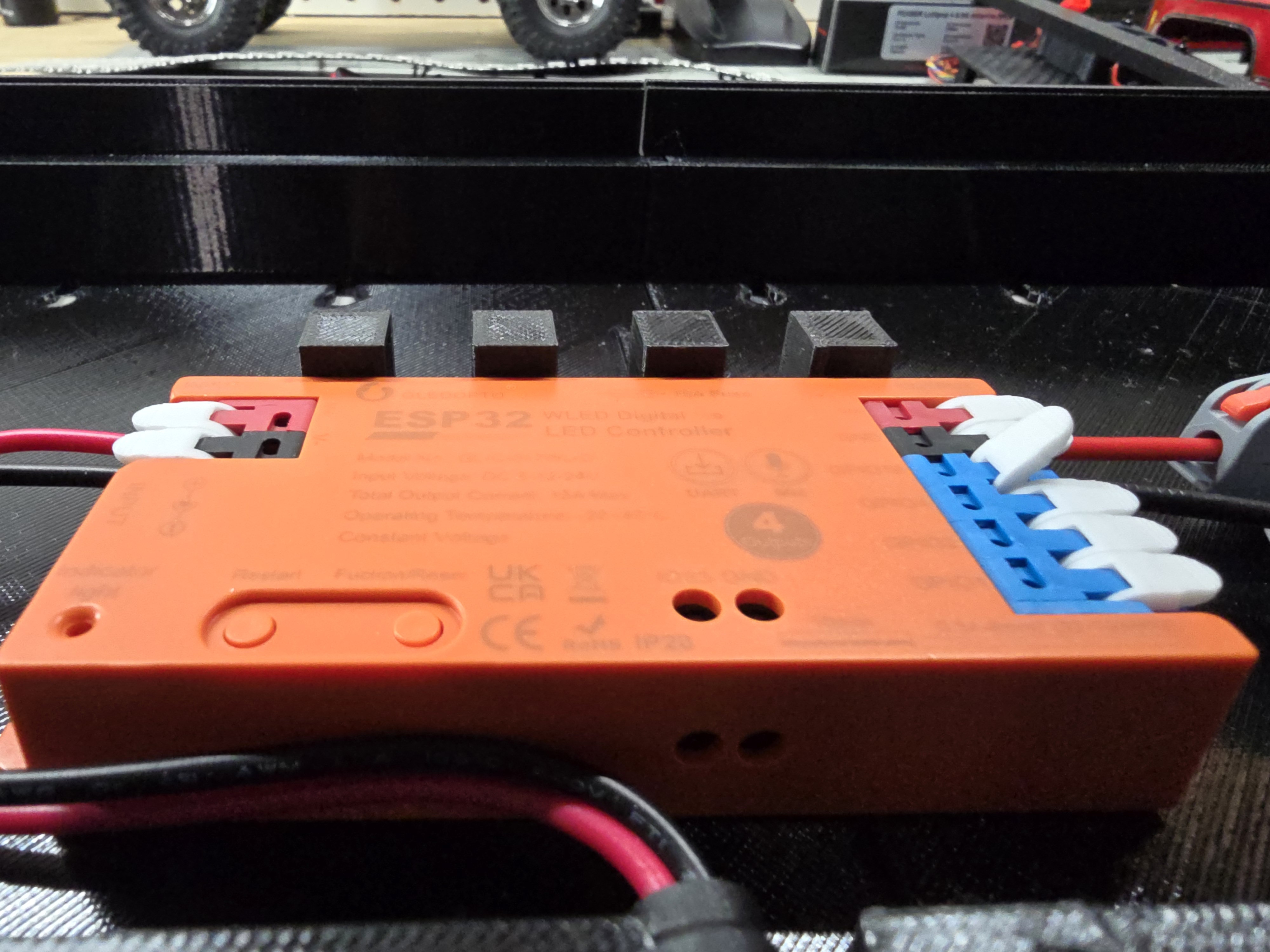 16x32 MATRIX WLED esp32 controller frame — thumbnail 3