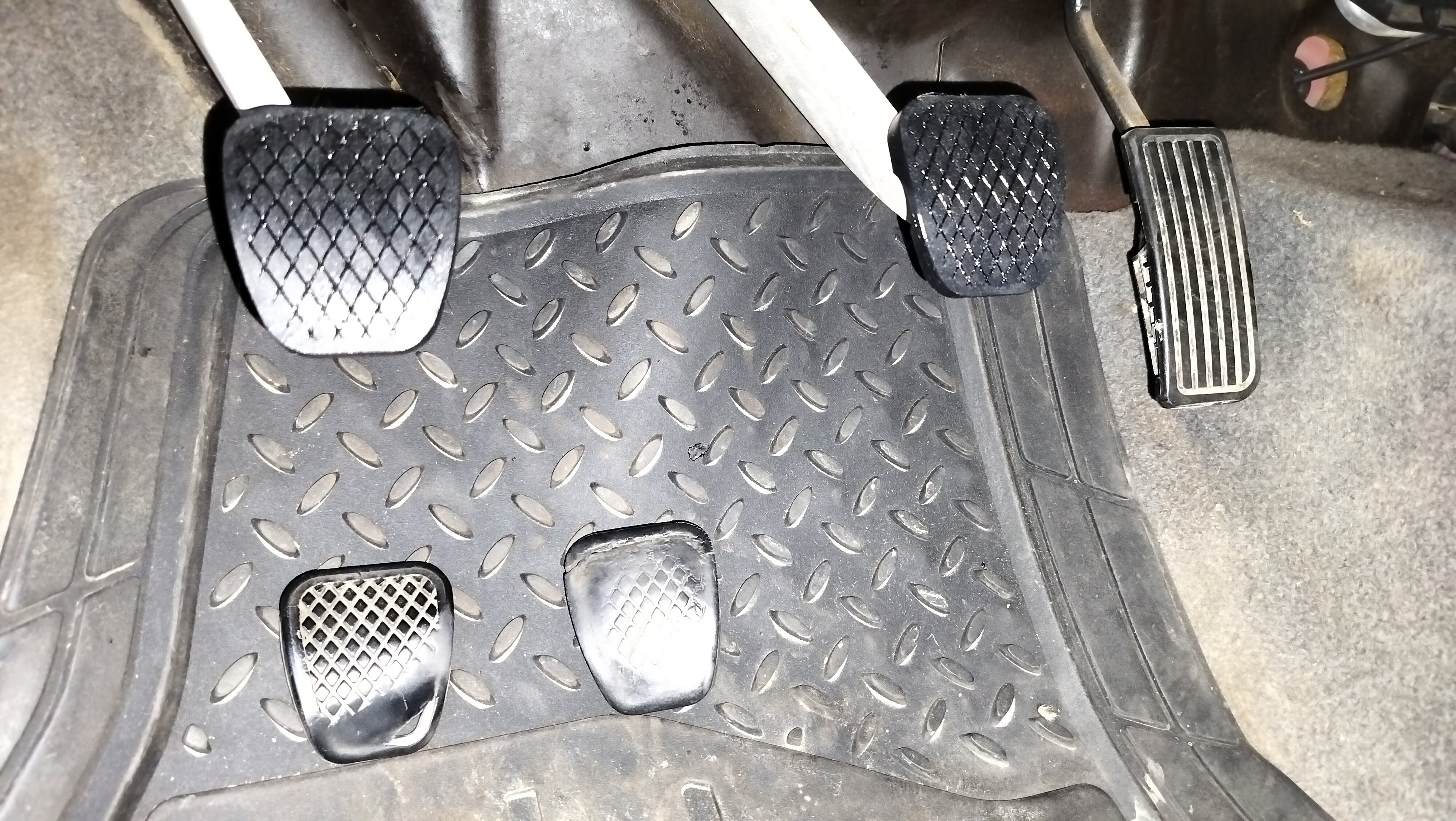 2000-2006 Insight clutch + brake pad (diamond pattern)
