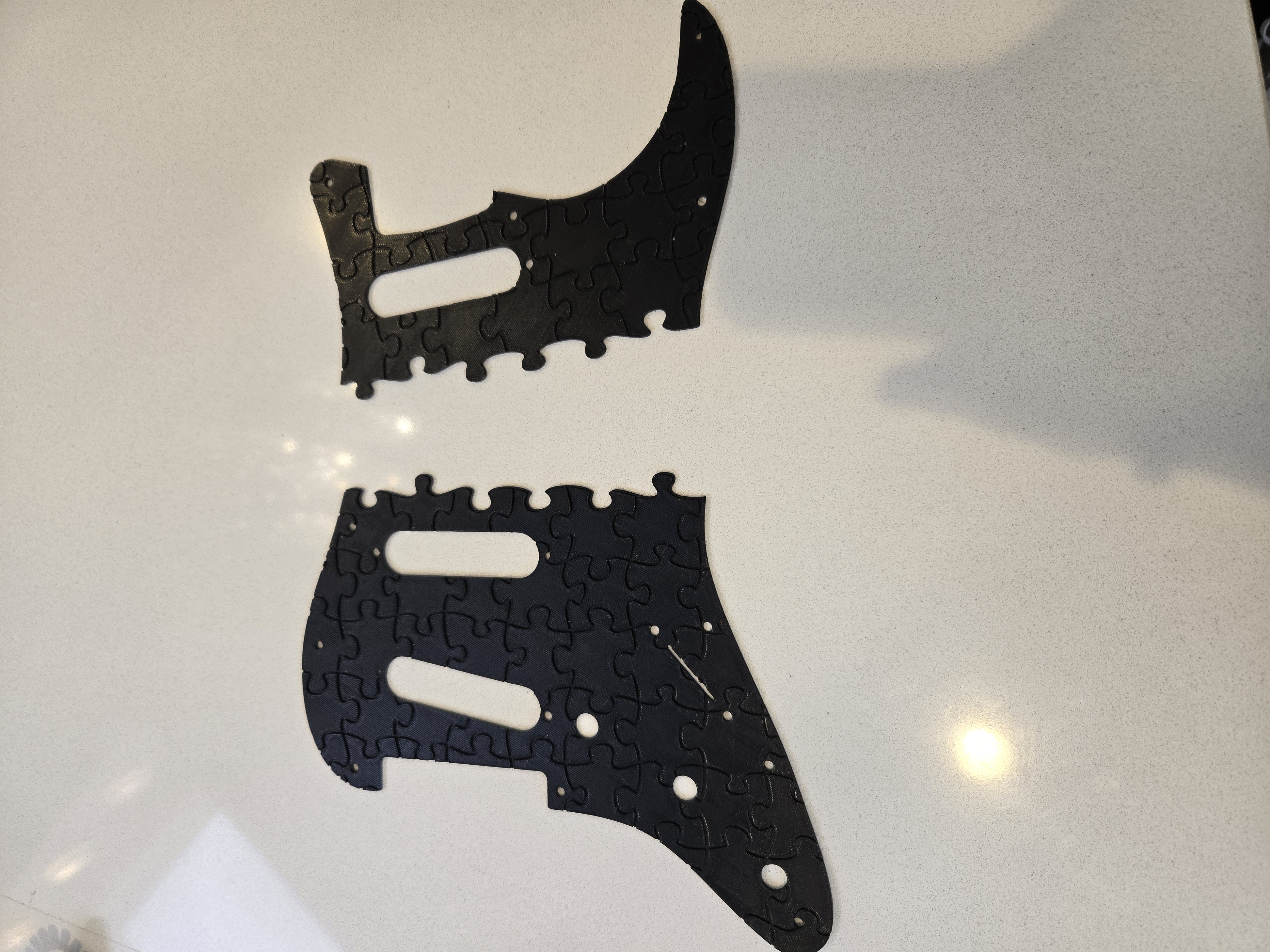 stratocaster pickgaurd — miniatura 2