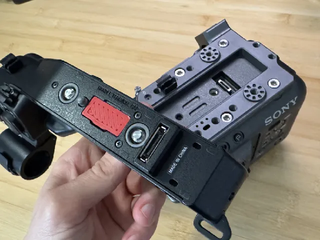 Replacement for Sony FX6 Top Handle Connector Cover Cap