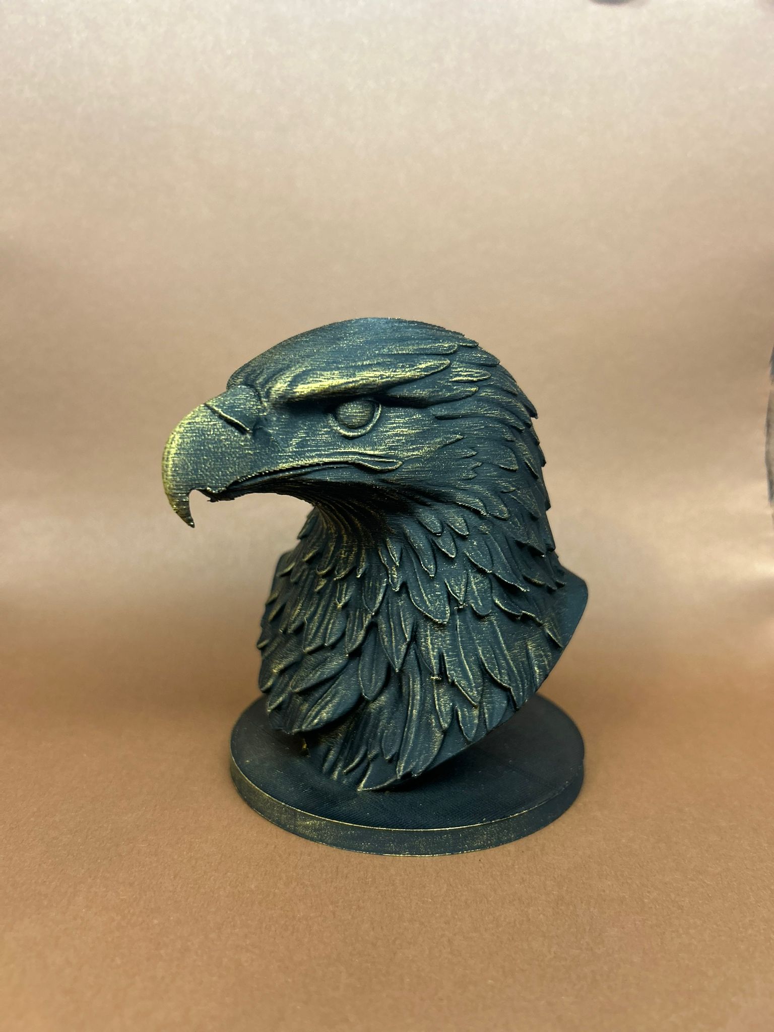 Miniatura 2 do modelo 3D Eagle head-decor