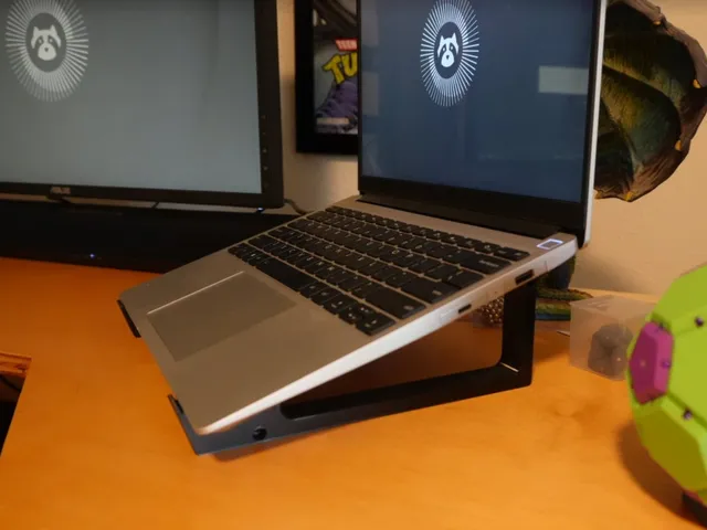 Frame.Work 13 Laptop Solid Stand 80mm Rise