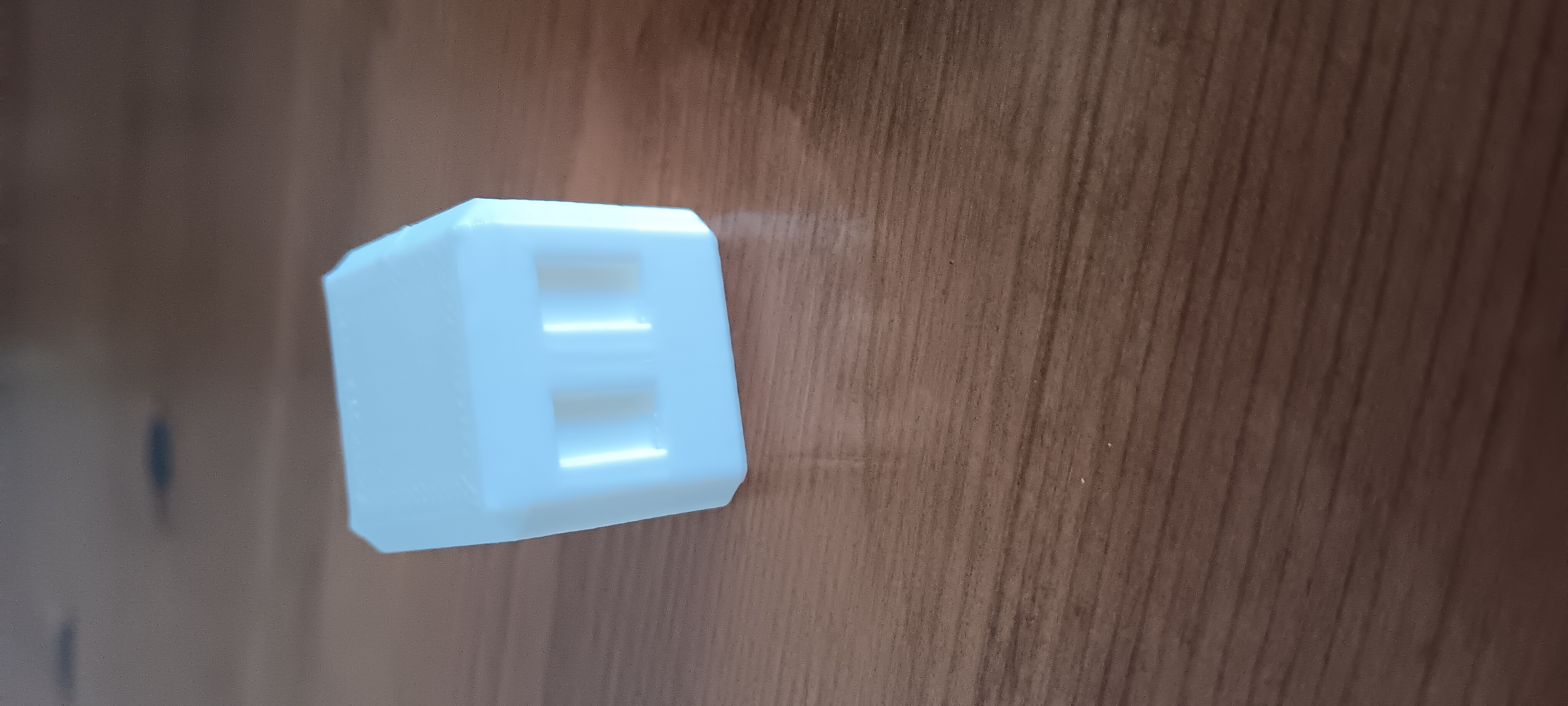 Miniatura 2 do modelo 3D Little cube buddy