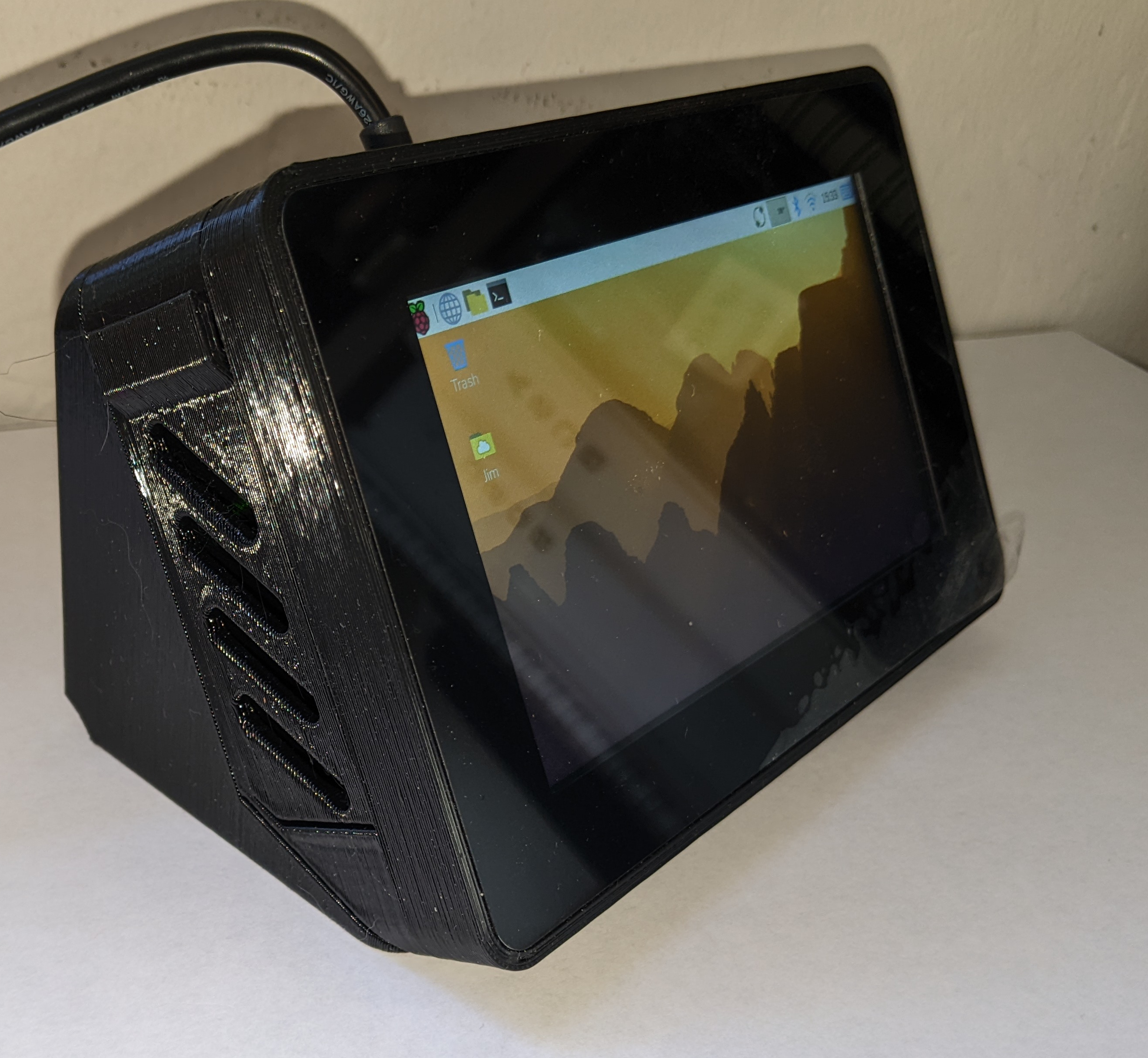 Raspberry Pi 5" touch display 2 case with stand