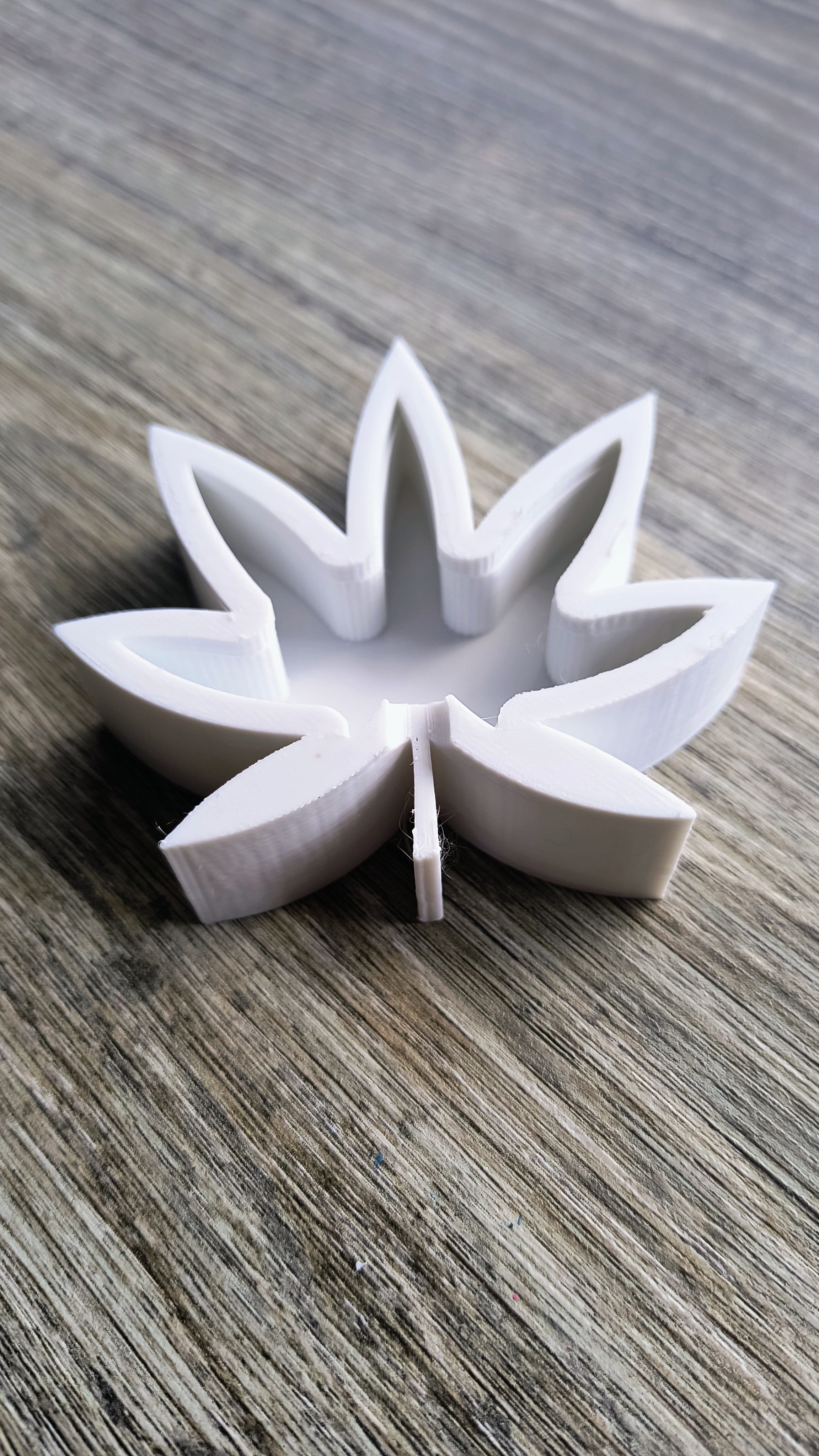 Weed Leaf Ashtray