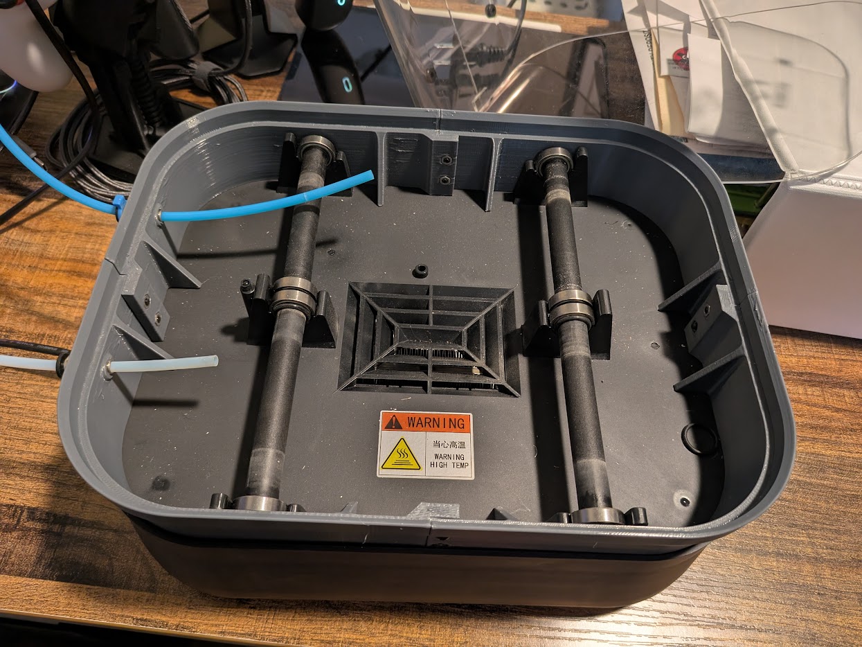 Cyclopes Cover Spacer