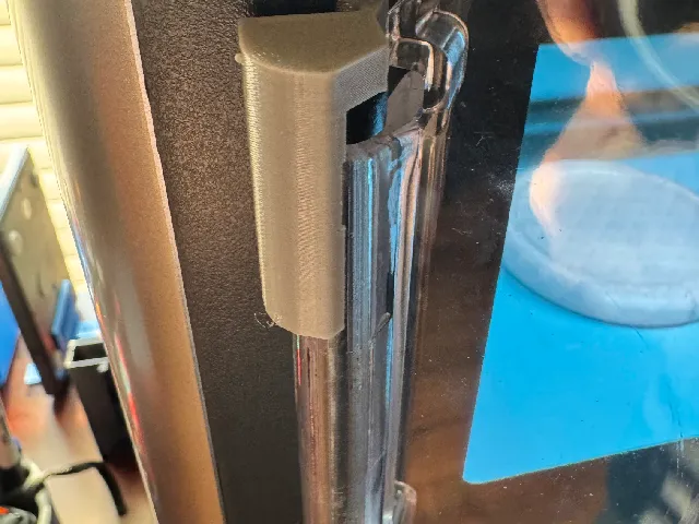 QIDI X-Max 3 Door Hold Open Over Hinge