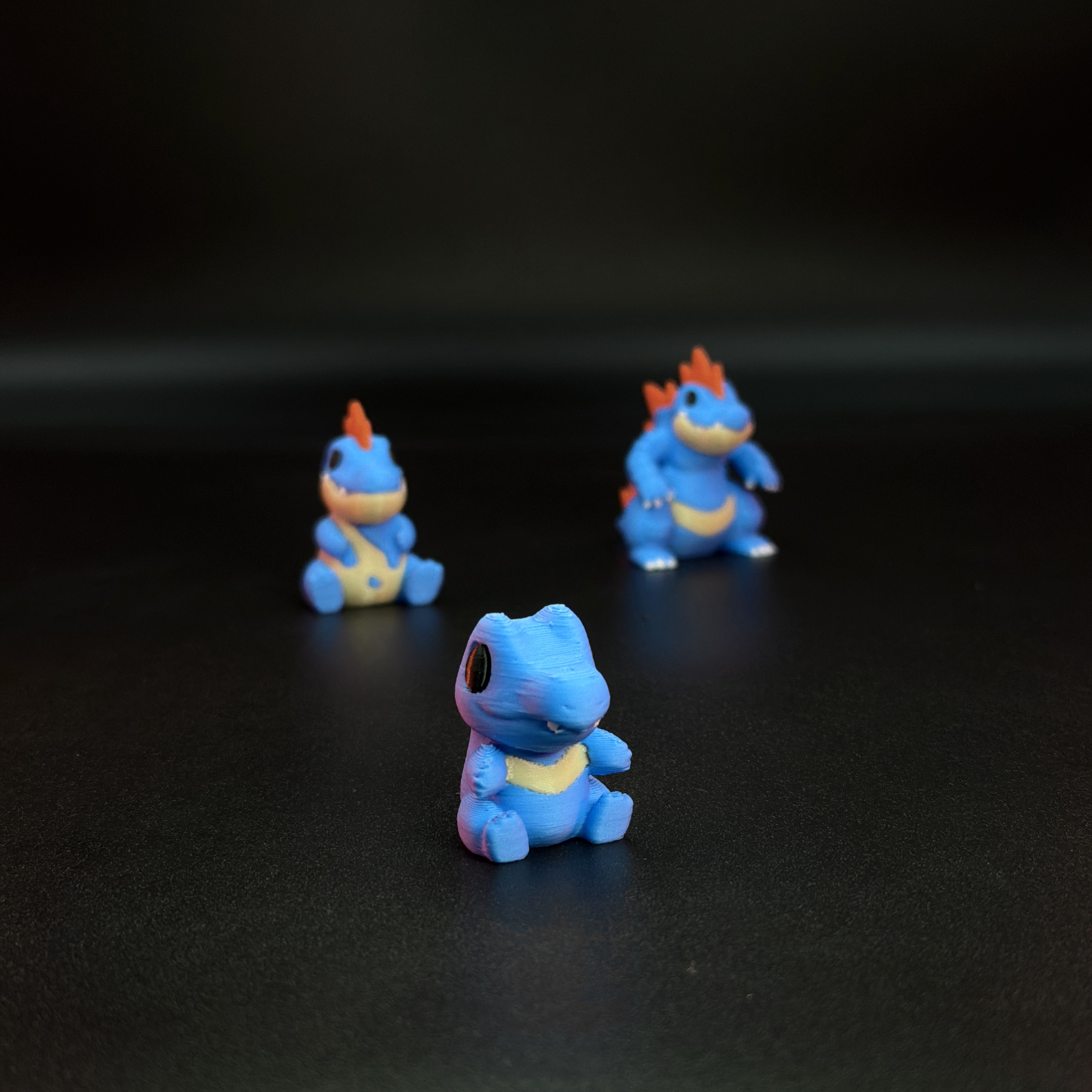 TOTODILE Pokemon Mini figure