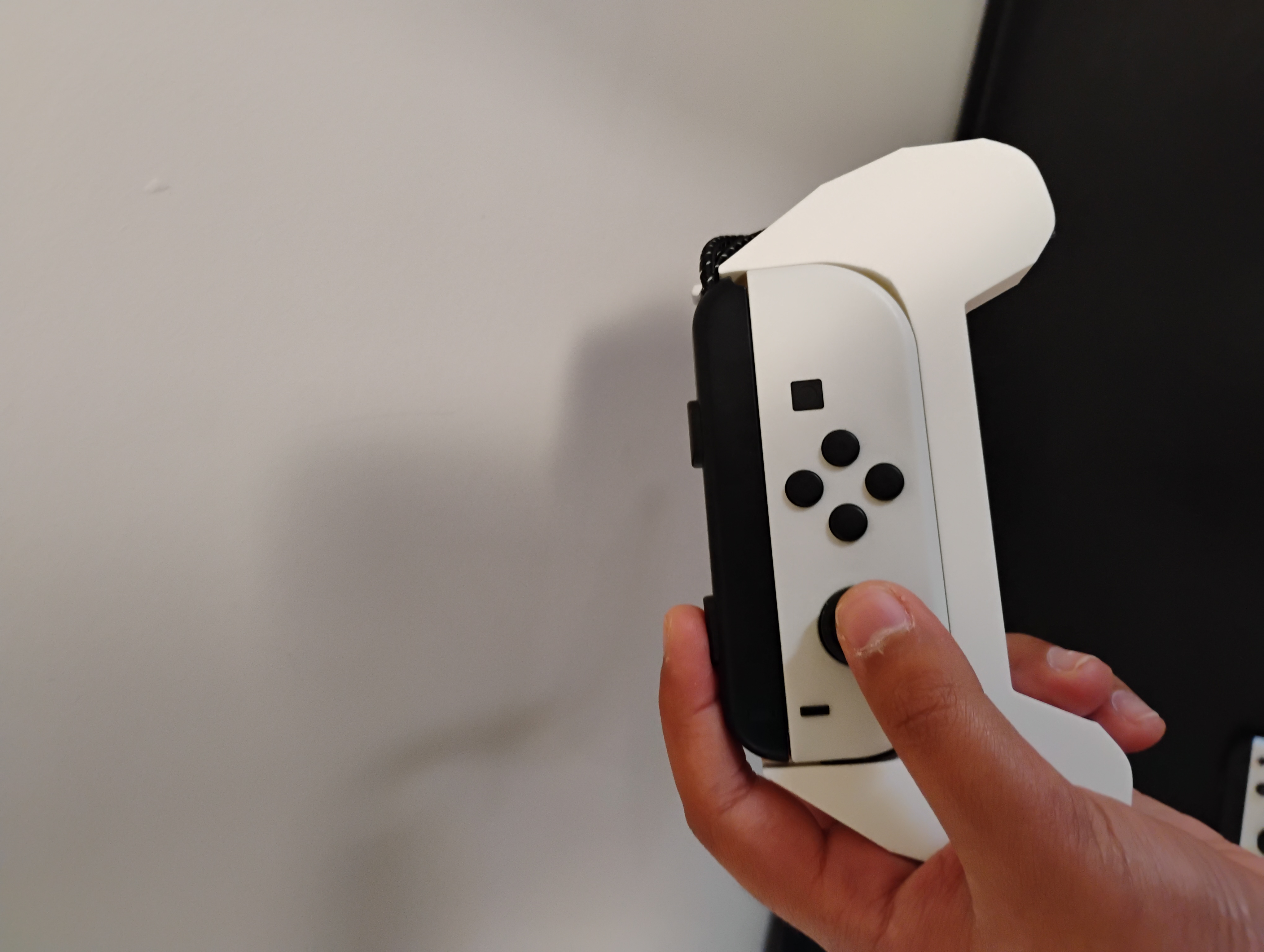 Single Joycon Grip (L and R)