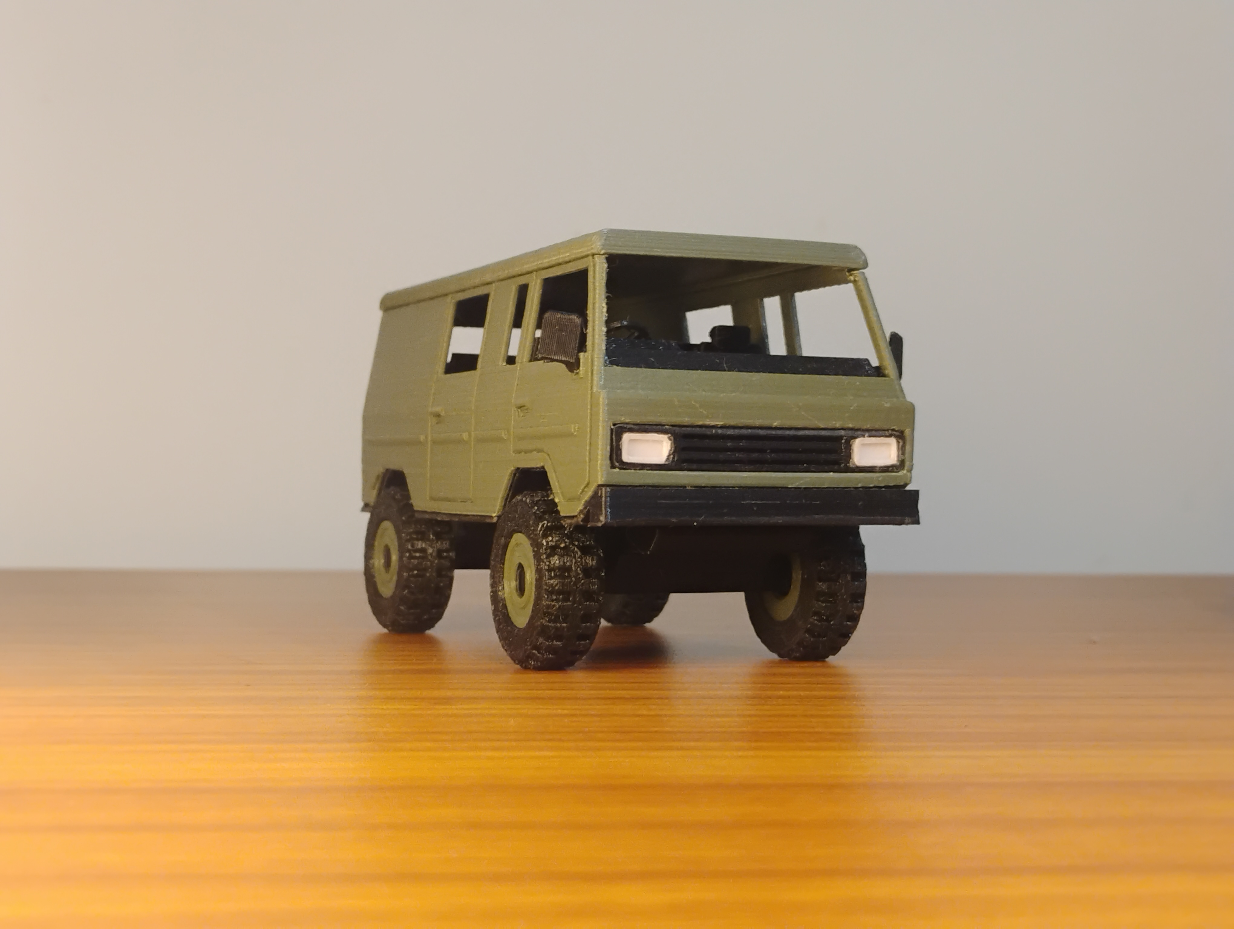 Volvo C303-Facelift 32 Scale
