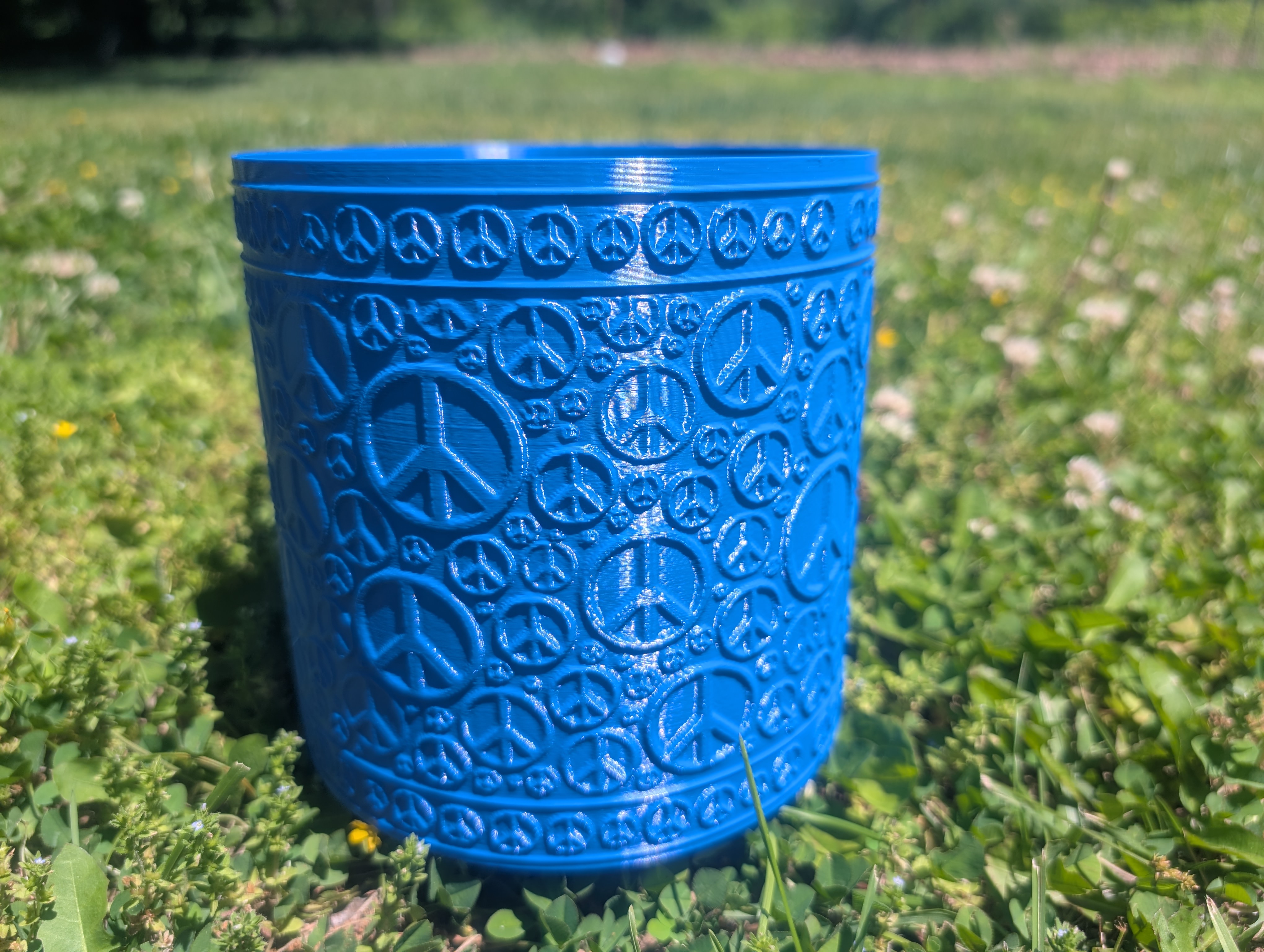 Peace Sign Plant Pot Design - Vase Mode