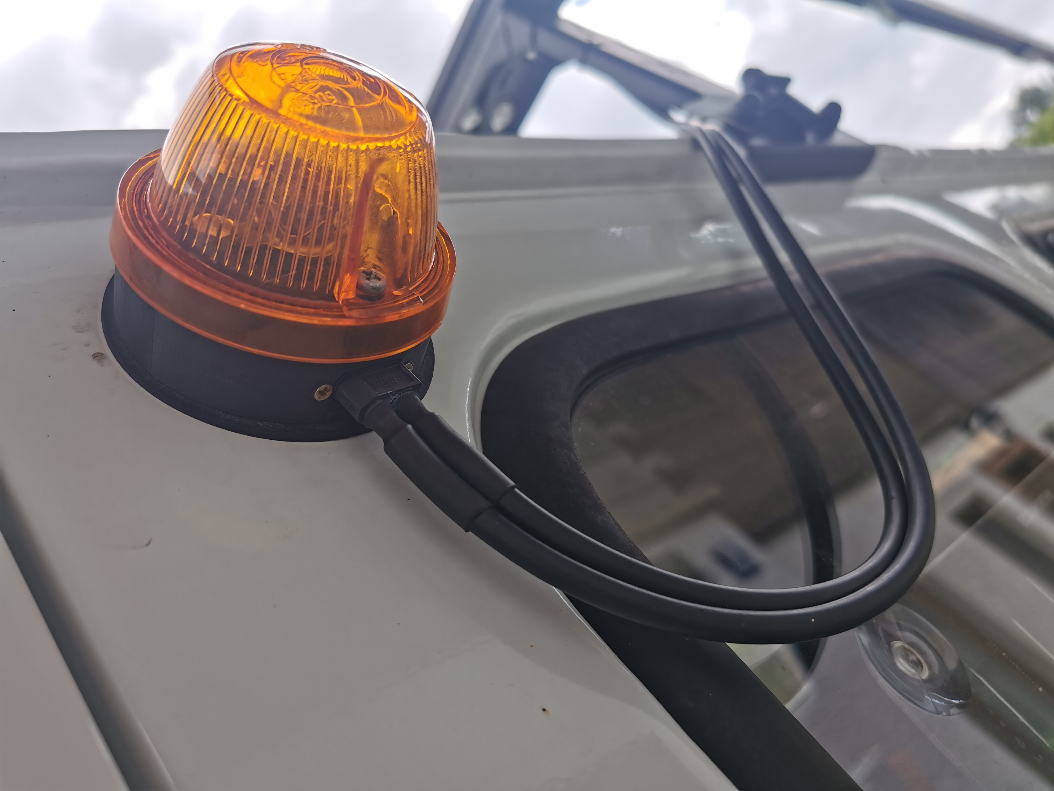 UAZ Buchanka Seitenblinker  XT60 Anschlüsse