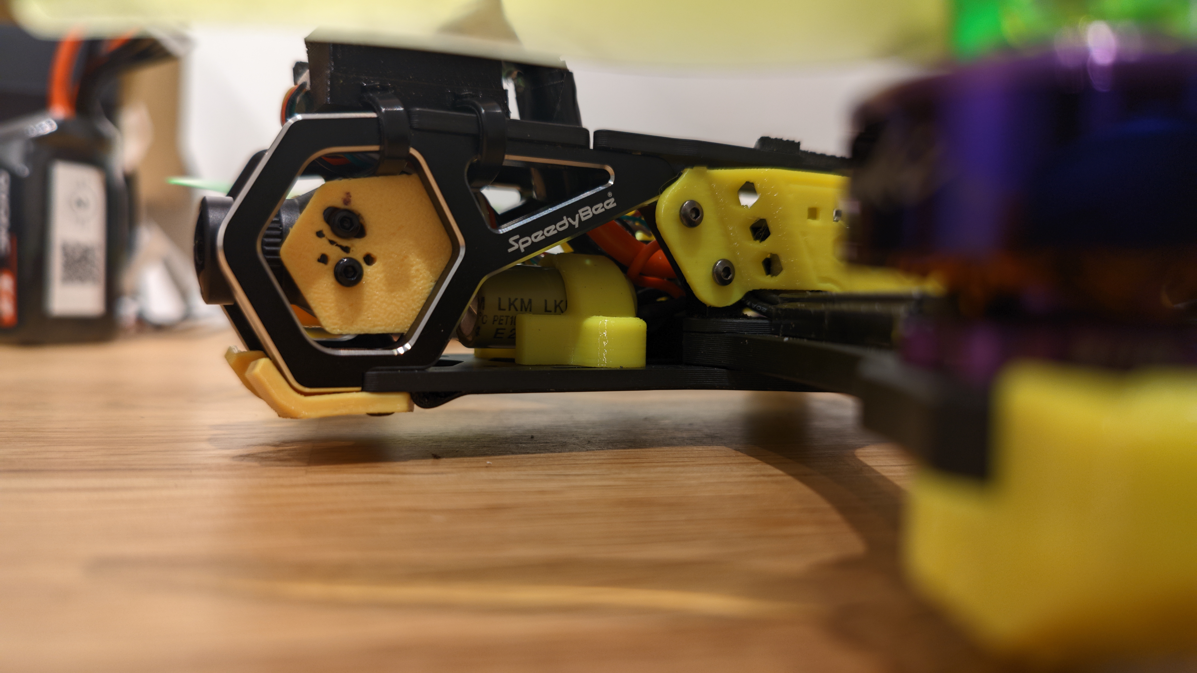 Speedybee Master 5 V2 12,5mm capacitor holder