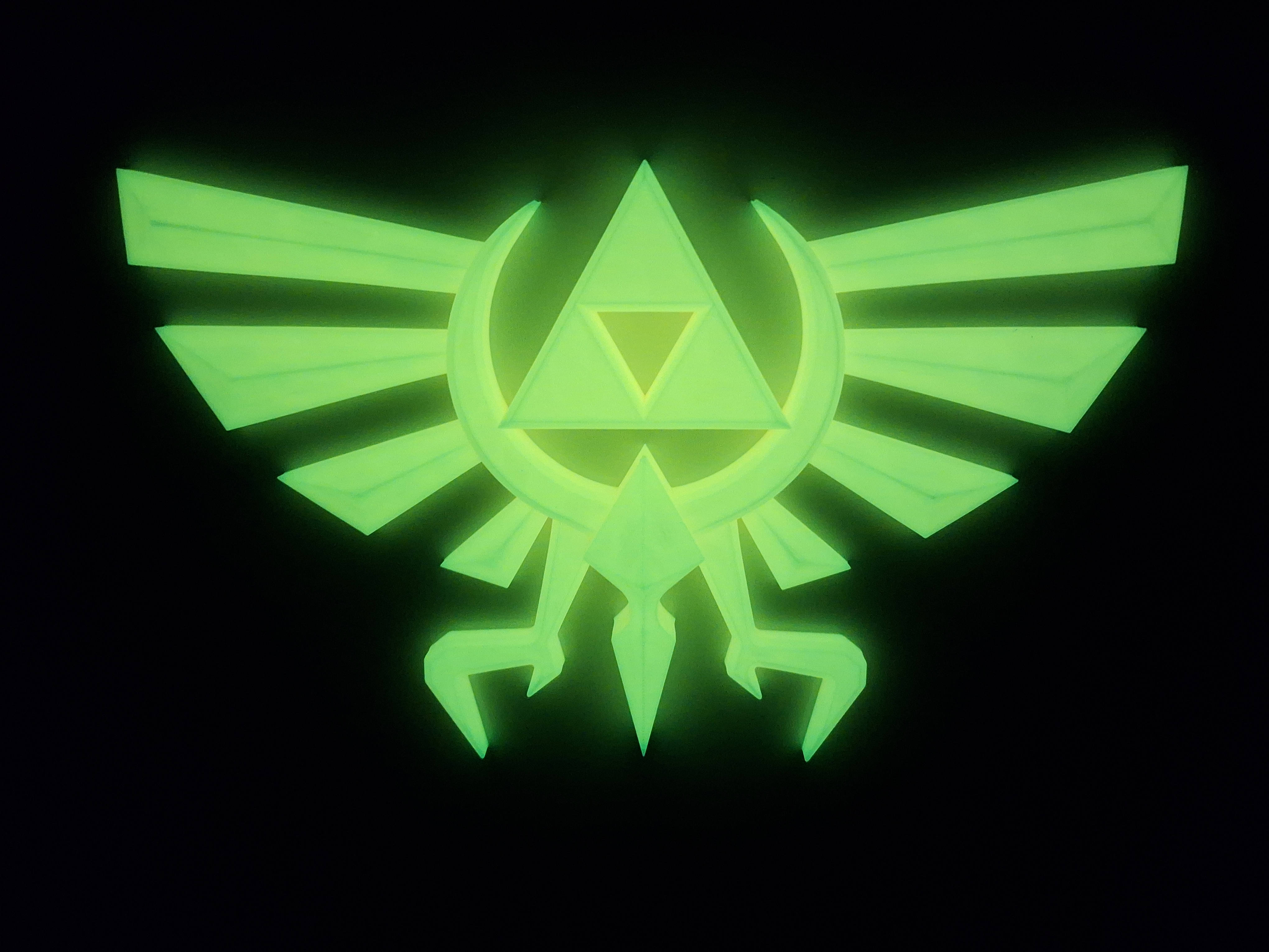 Zelda Royal Crest, 28cm wide