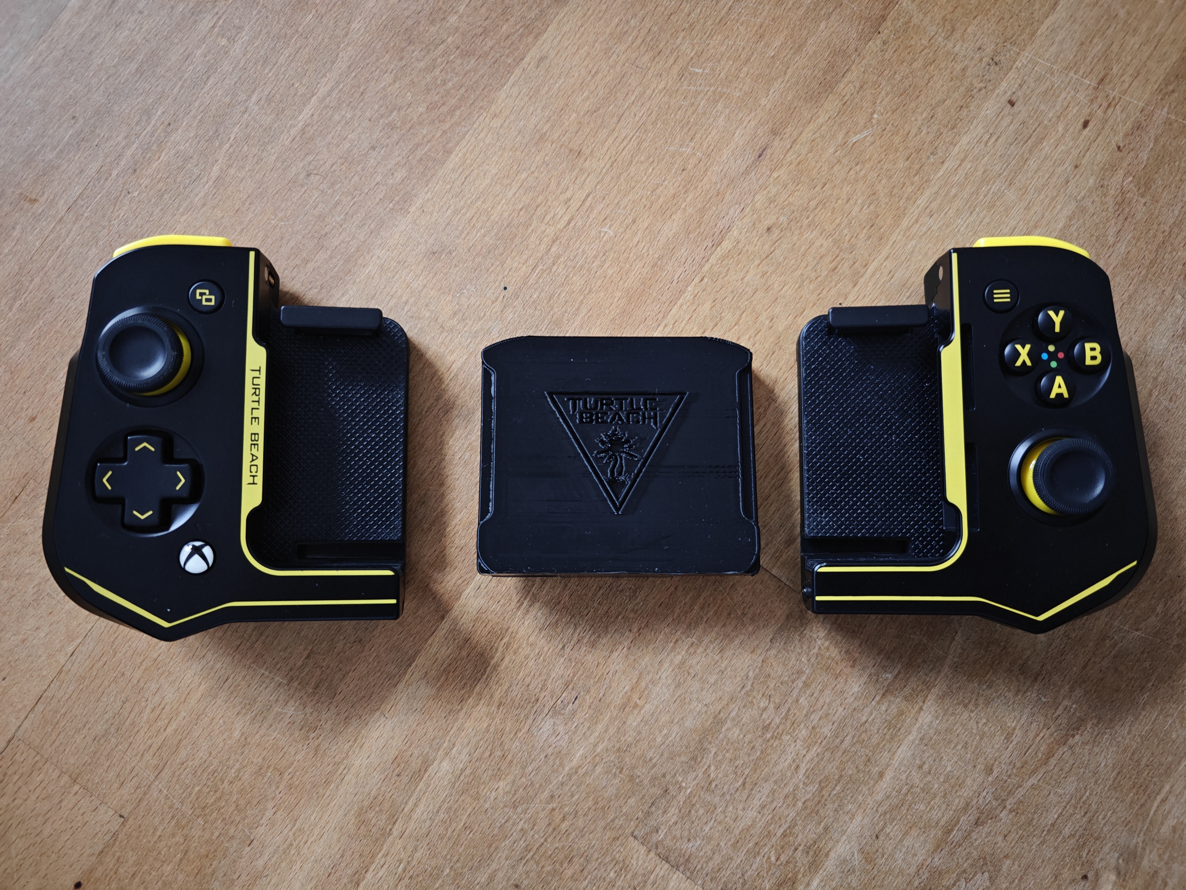Miniatura 3 do modelo 3D Turtle Beach Atom connector