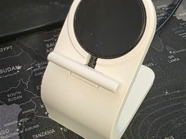 Galaxy Watch Ultra support ledge for Jordy's charger stand.