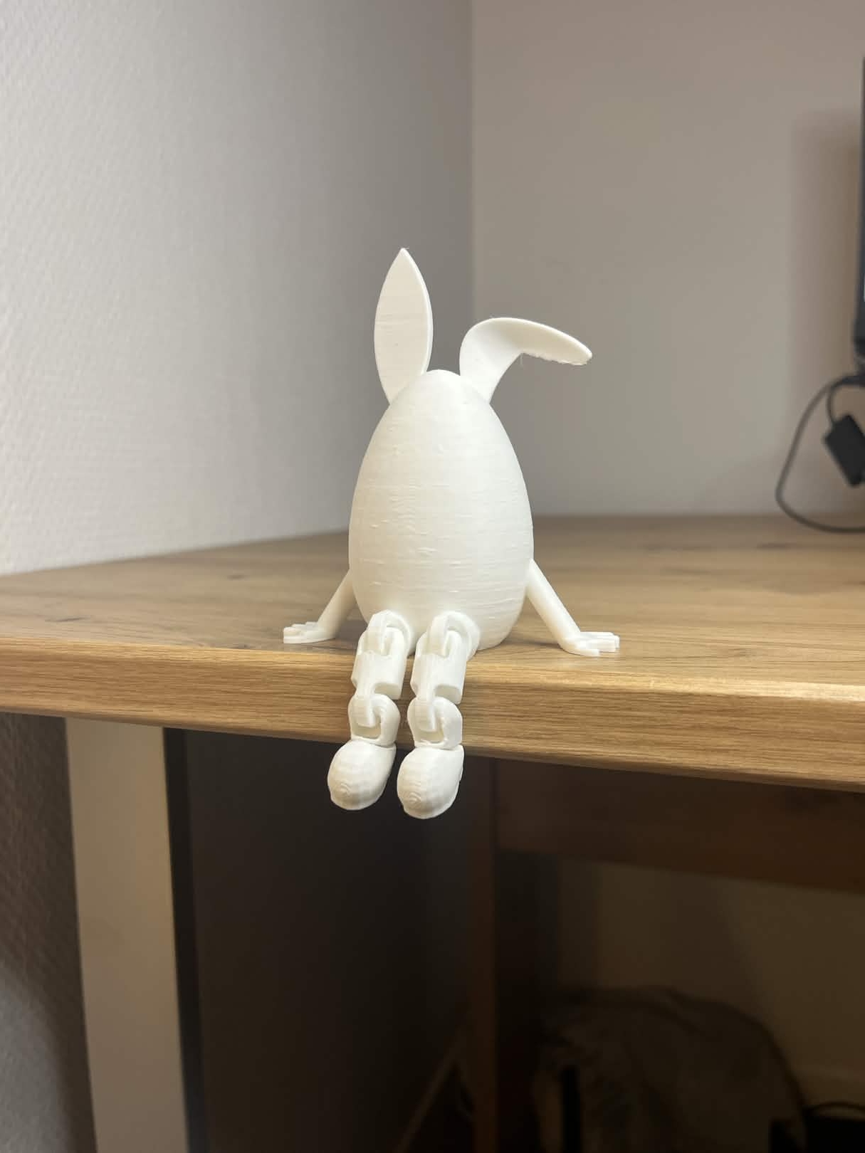 œuf pâque jambe articulés oreille de lapin
