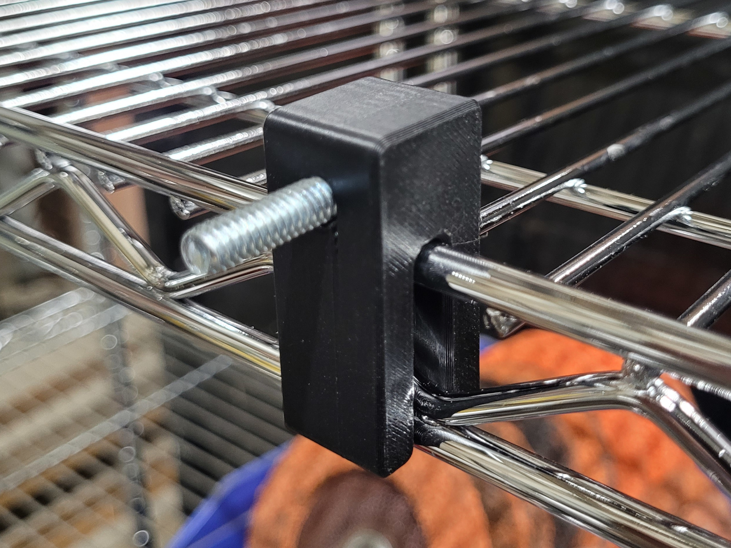Uline Wire Rack 1/4" Bolt Mount