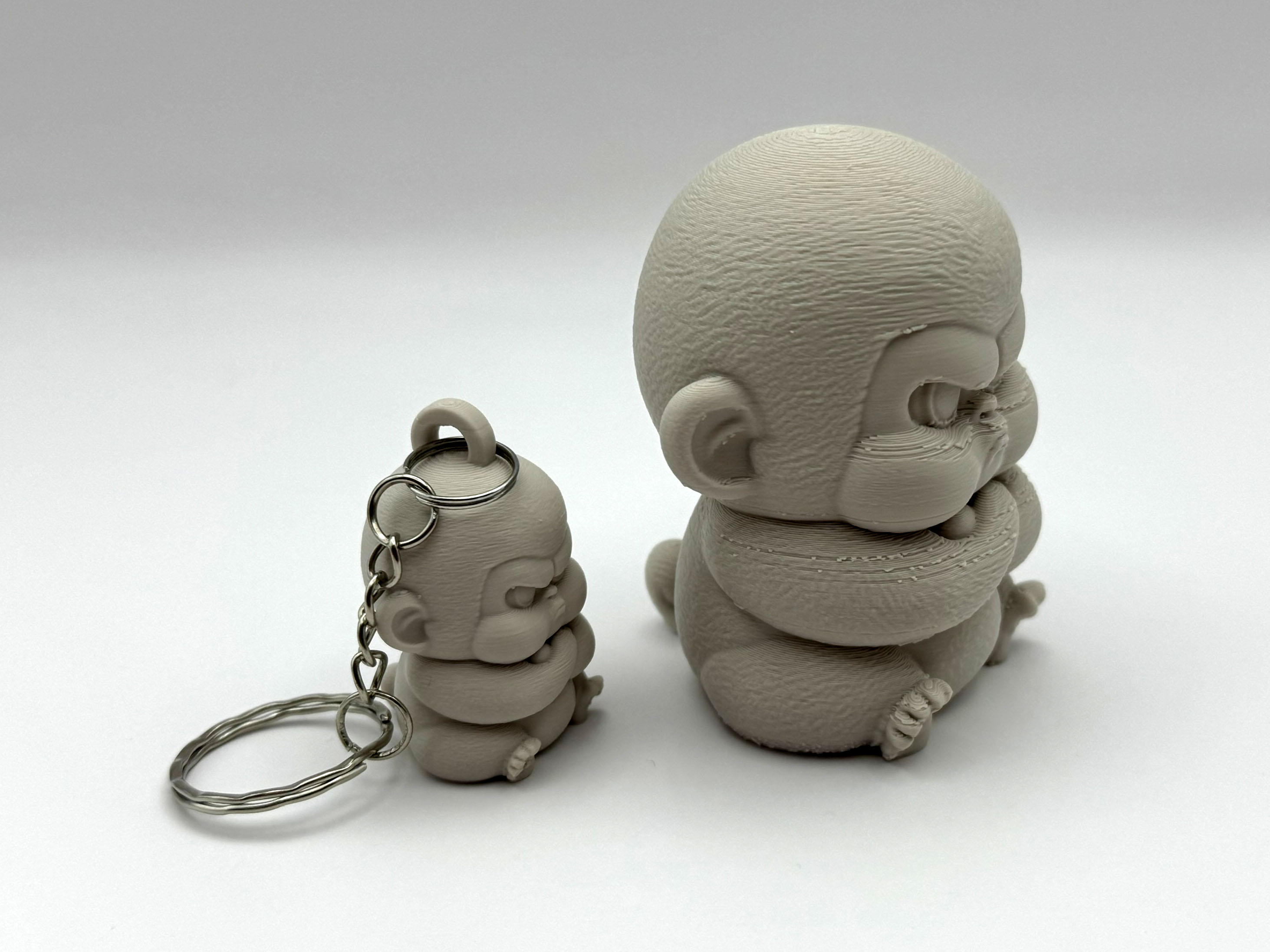 Grumpy Monkey with Keychain — miniatura 2