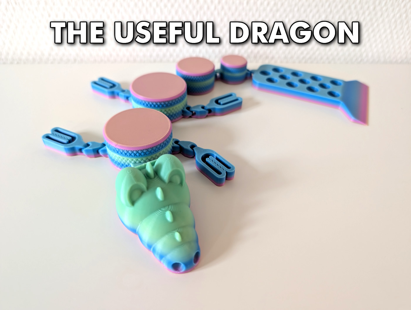 Articulated flexi USEFUL DRAGON knurled container bed windshield scraper bag clip cute super speed USB-C