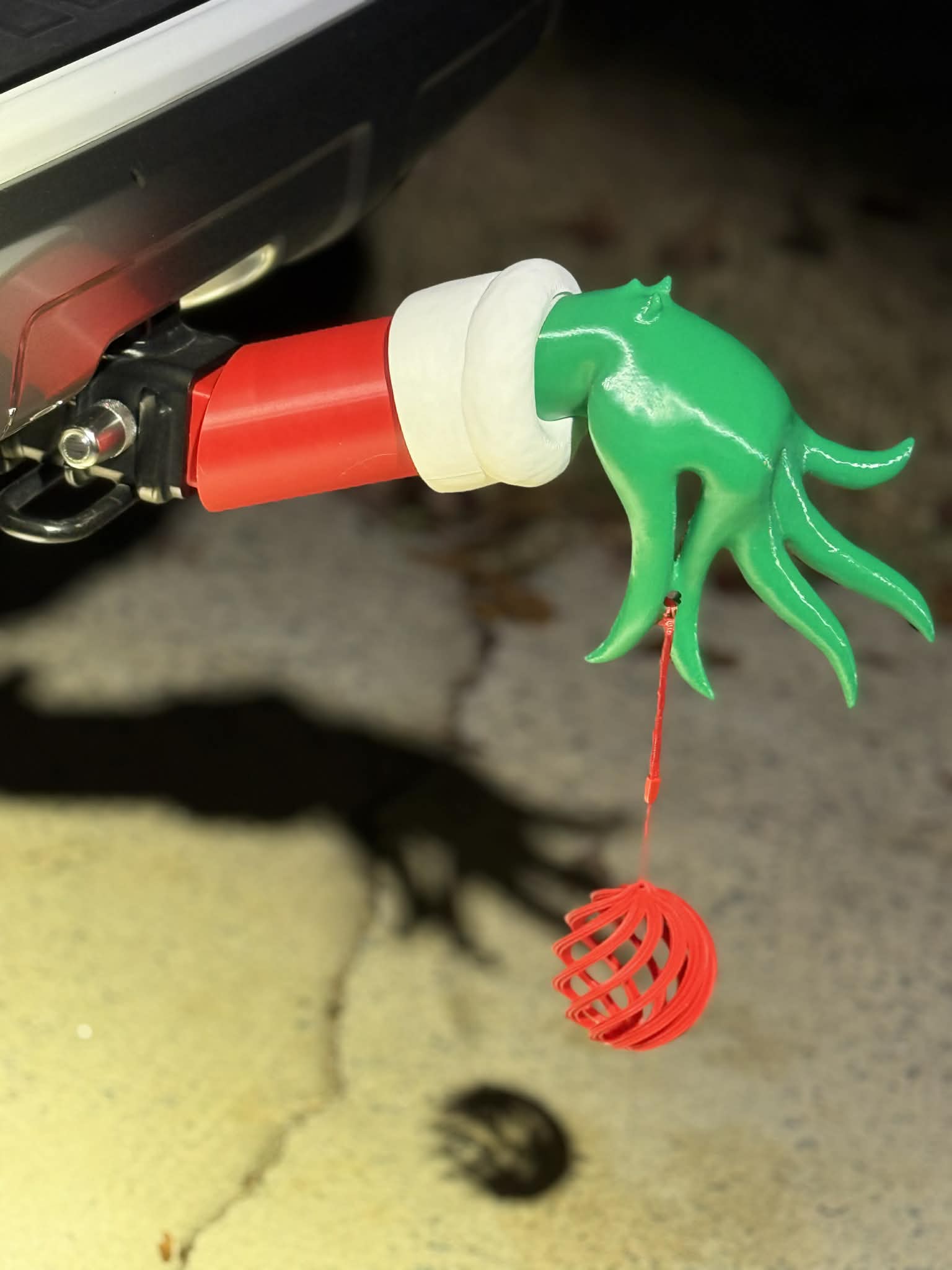 Grinch Hitch Hand 3.0