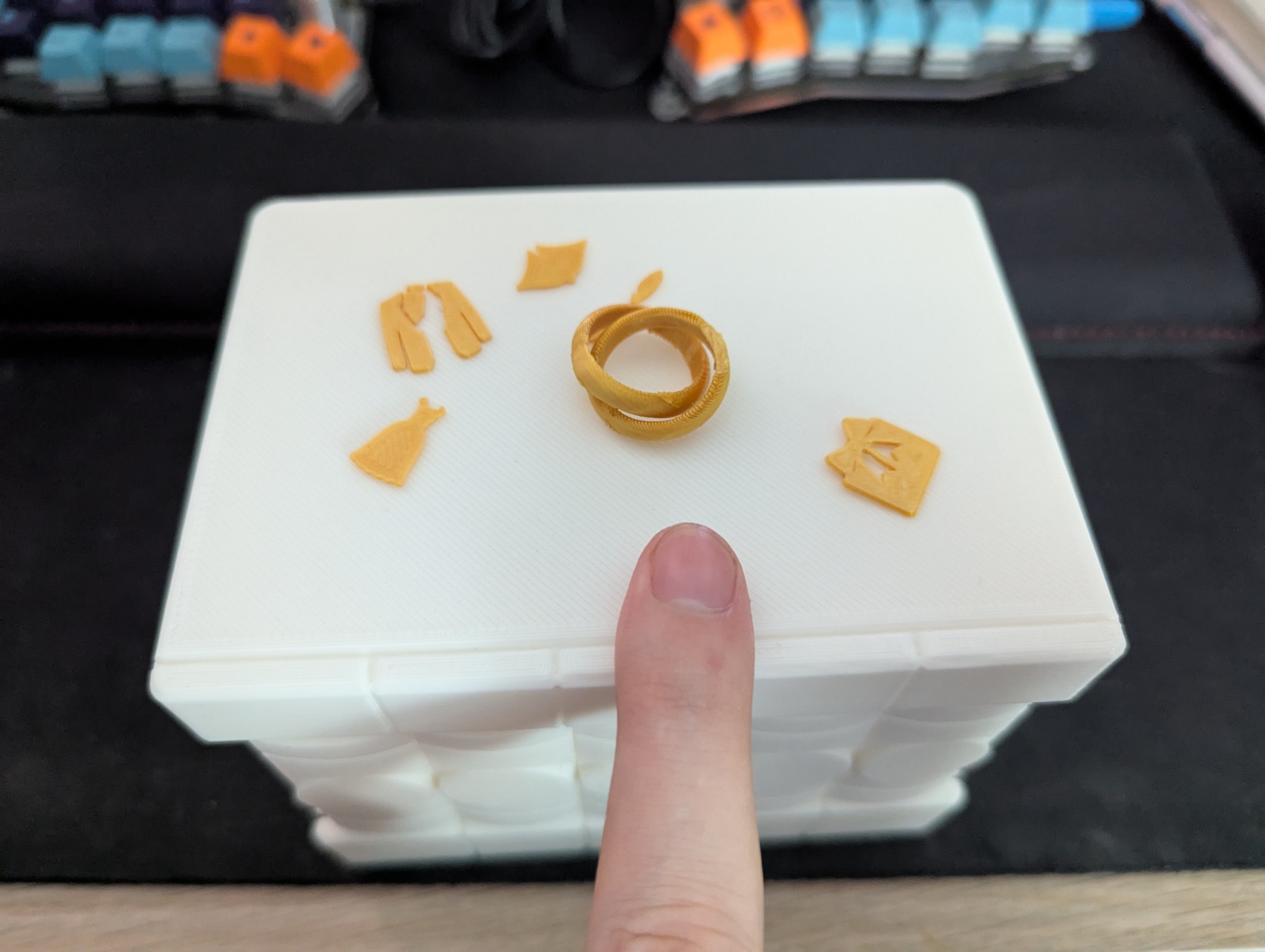 Thicker rings for the Secret Wedding Box