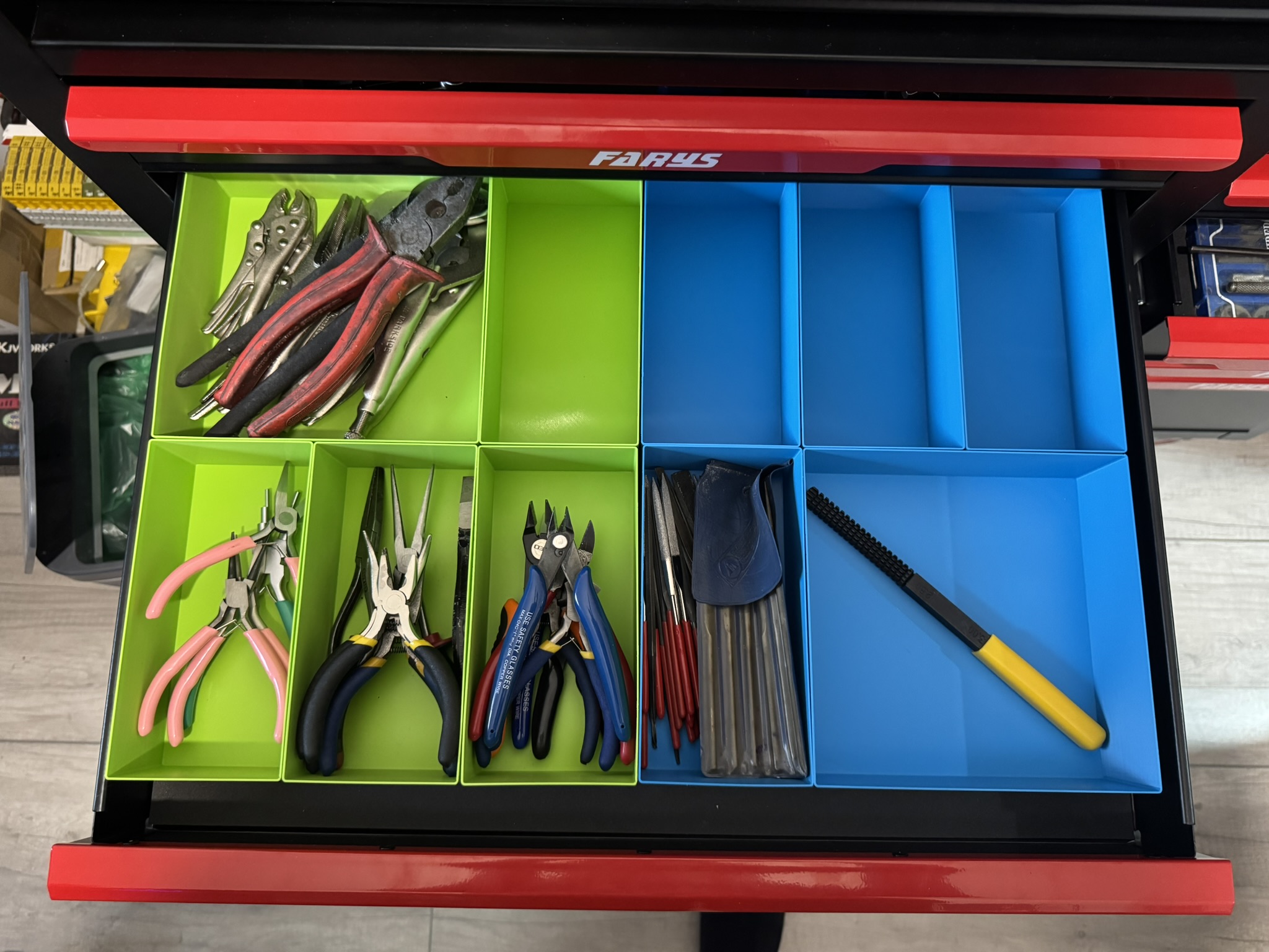 Simple Box