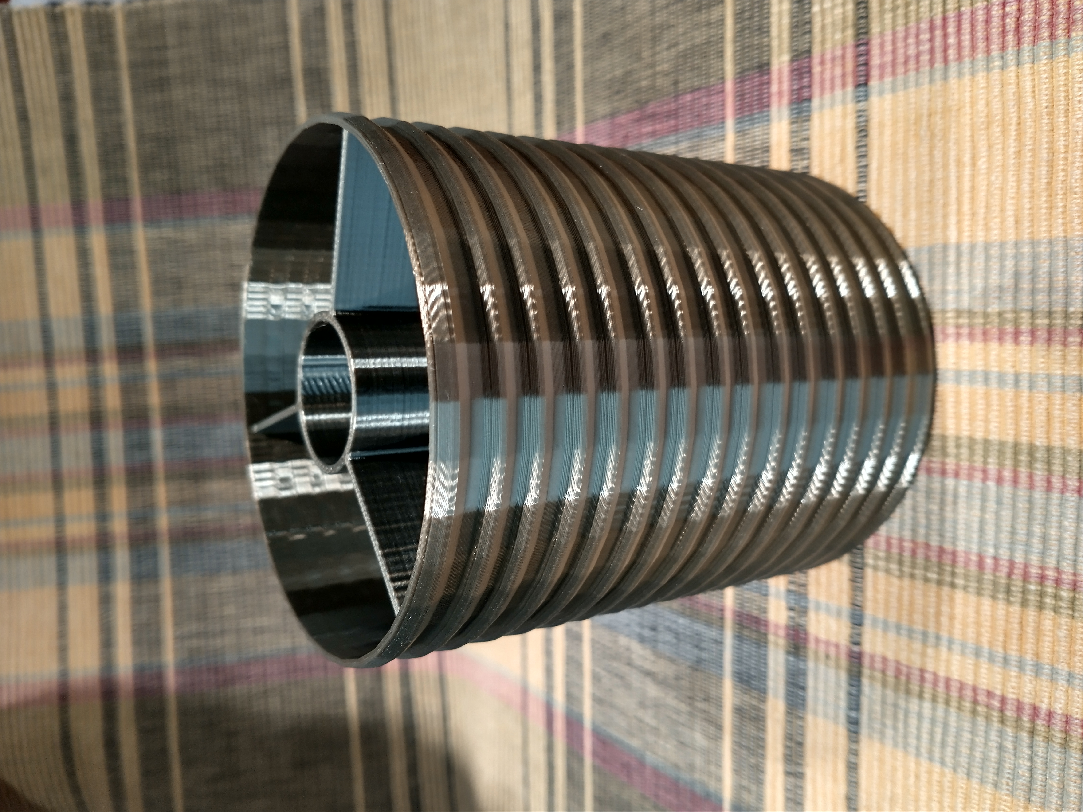 Pen Cup - Ribbed Low Polygon 3D model