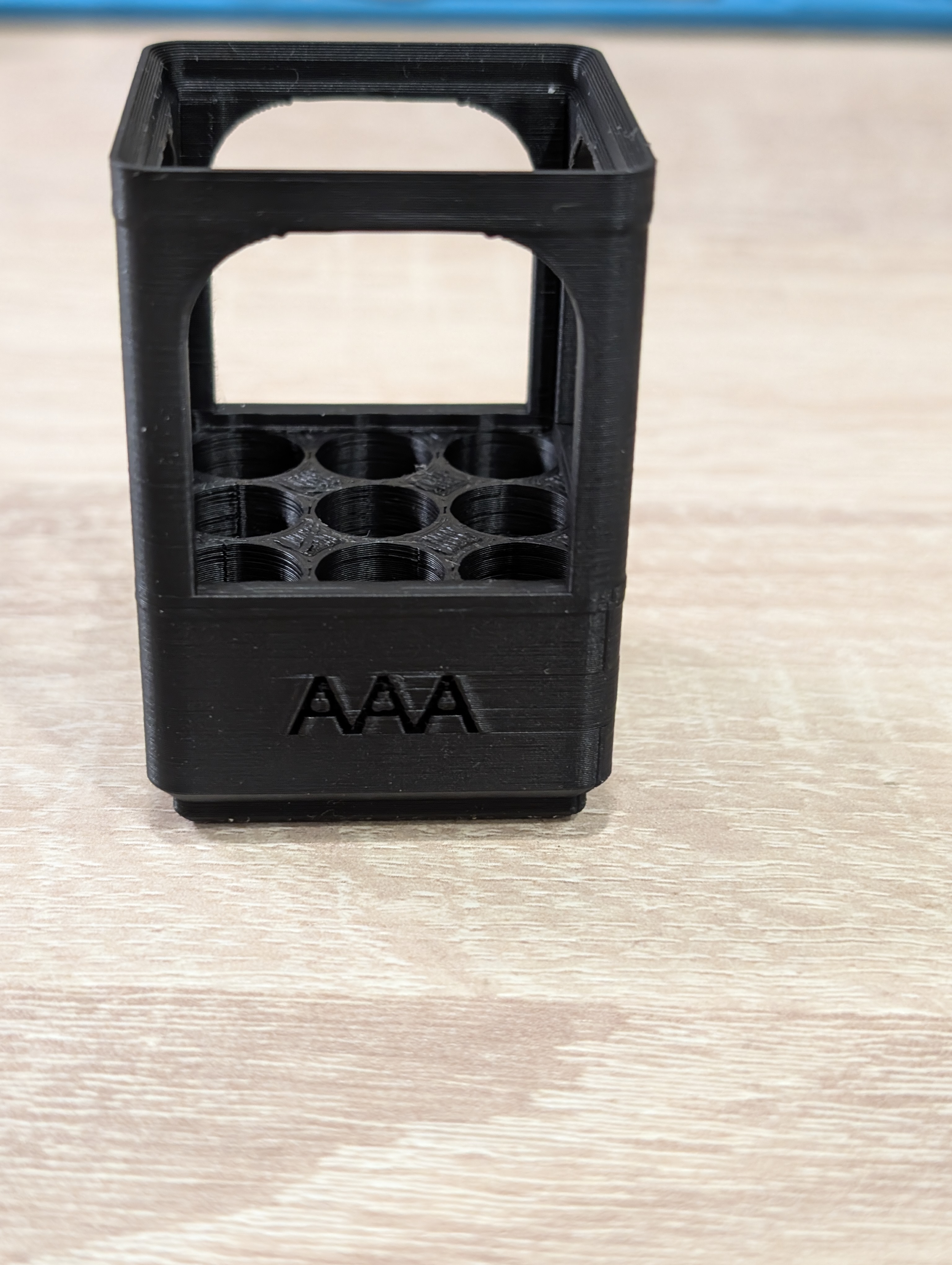 Gridfinity 1x1x8 AAA battery holder