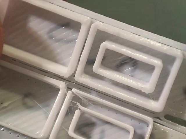 Tiny box for testing arachne wall generation and seam gap errors