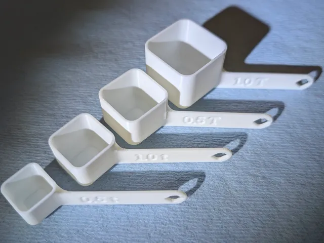 Near-Cube Measuring Spoons / Scoops 0.5 tsp through 1 Tbsp