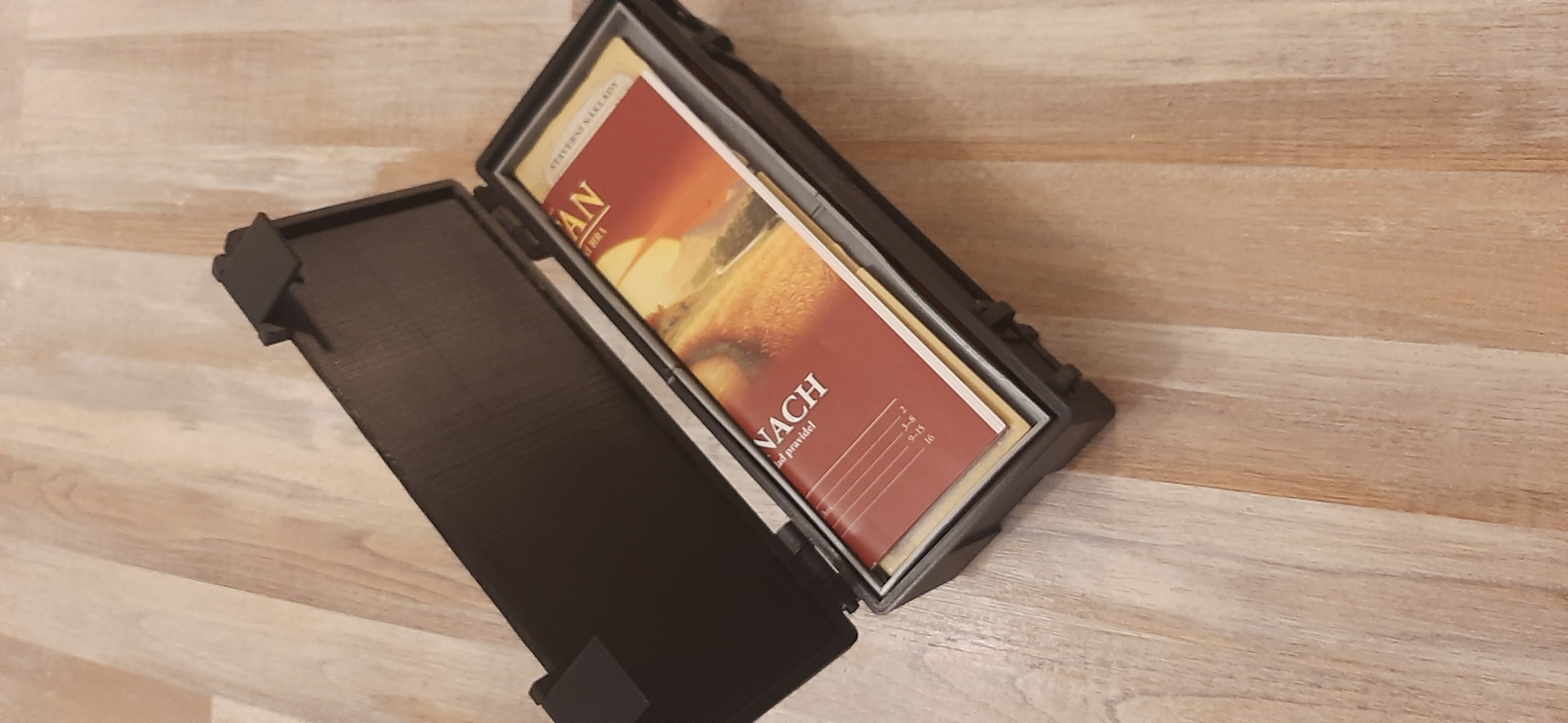 Catan game box v2 3D model thumbnail