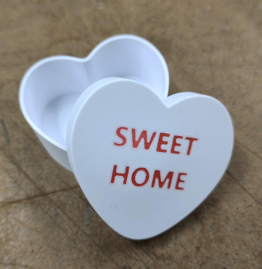 Sweet Home candy heart box