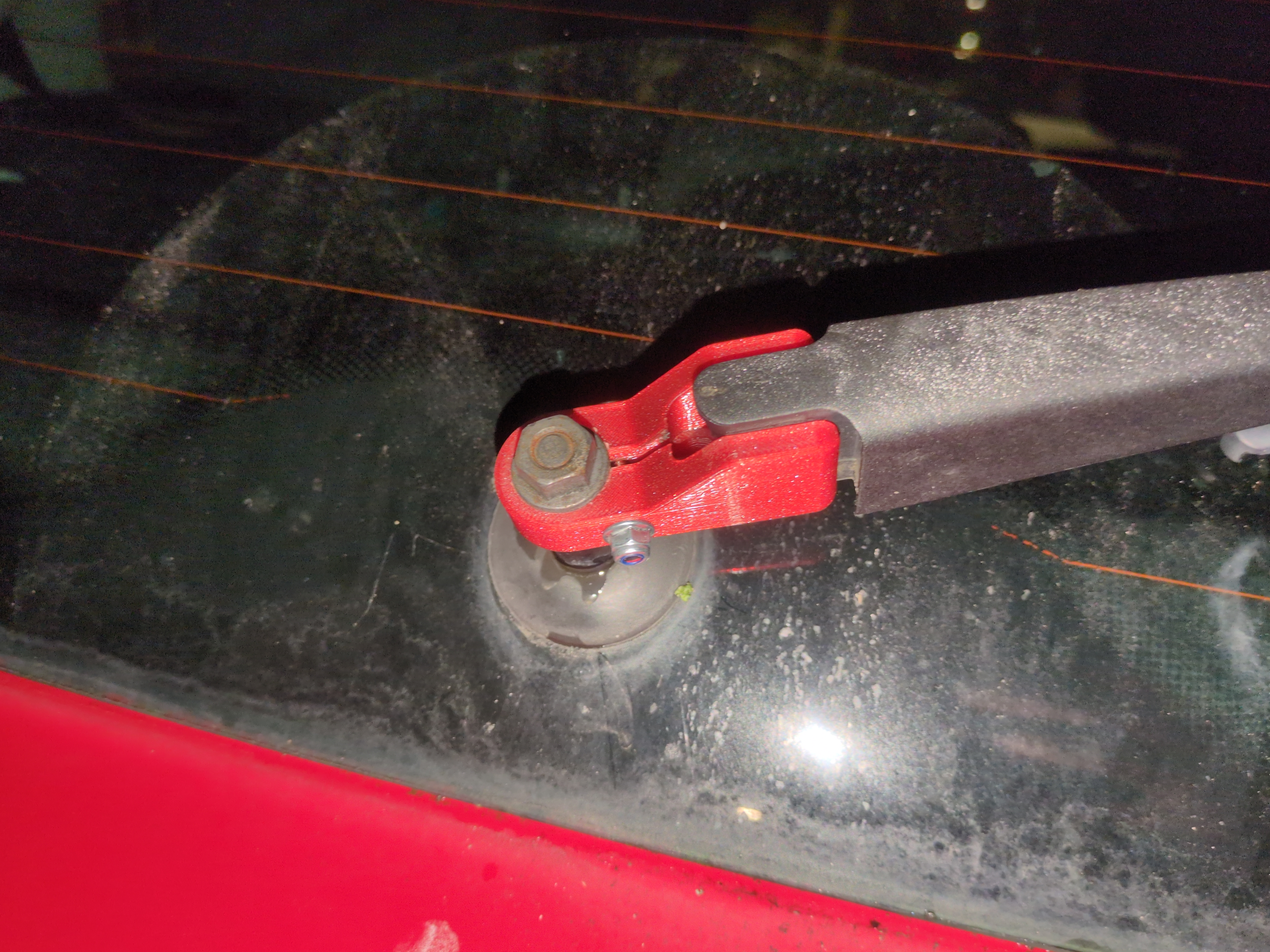 0x2a's Peugeot Wiper Mount