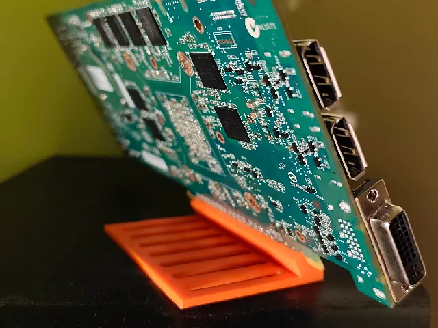 GPU holder