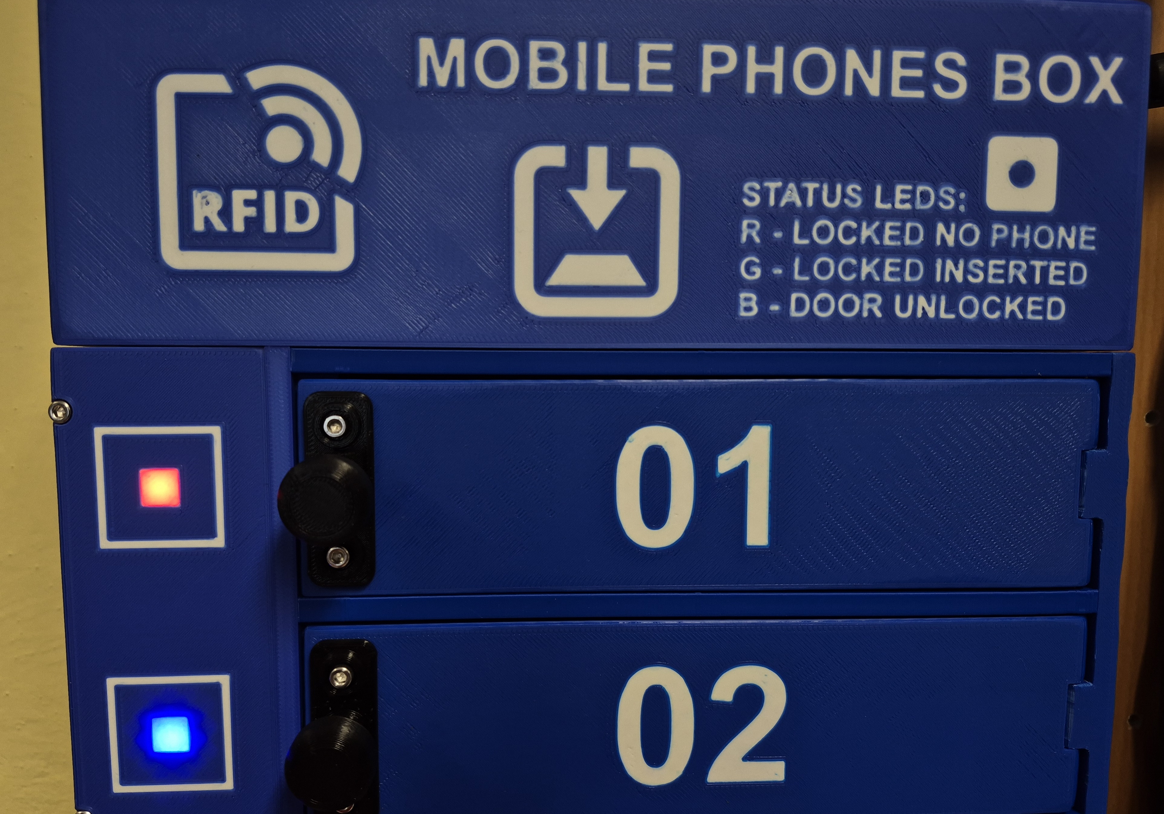 Mobile phone box — thumbnail 27